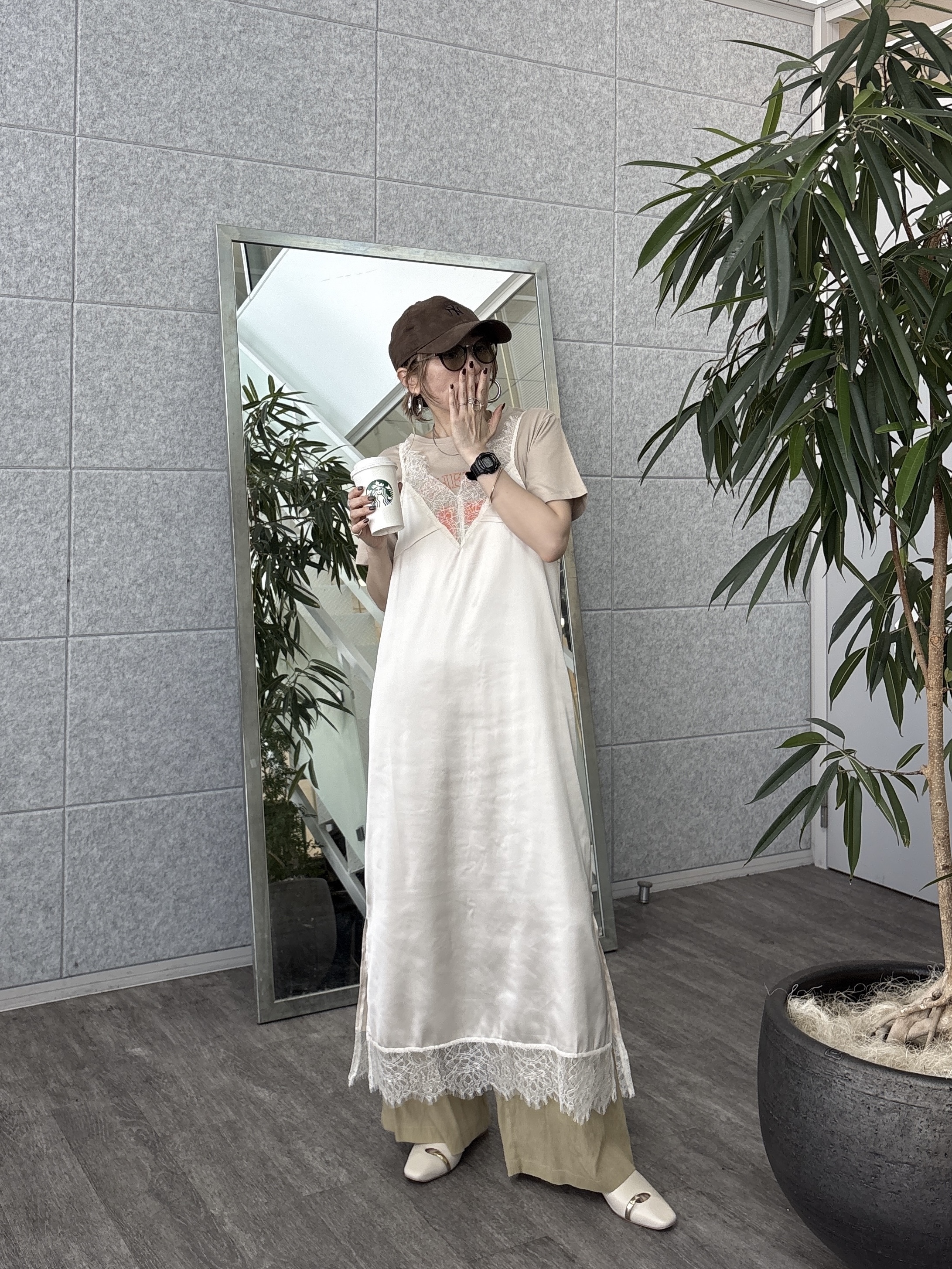 kotakiさんの「INDIVI｜ナンバリングTシャツ」を使ったコーディネート