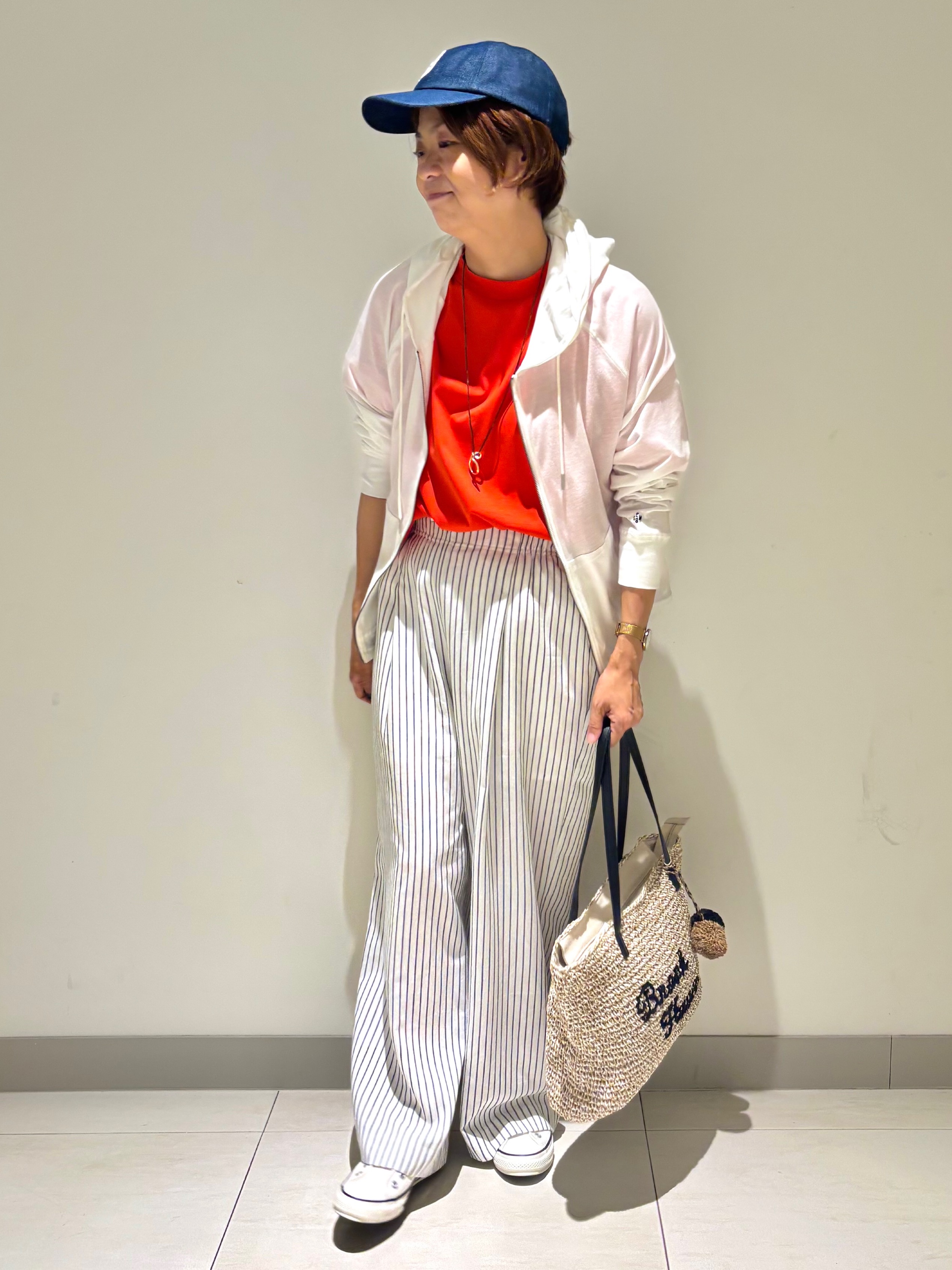 Haruさんの「Dessin｜【体型カバー】美光沢カットソーボクシーシルエット」を使ったコーディネート