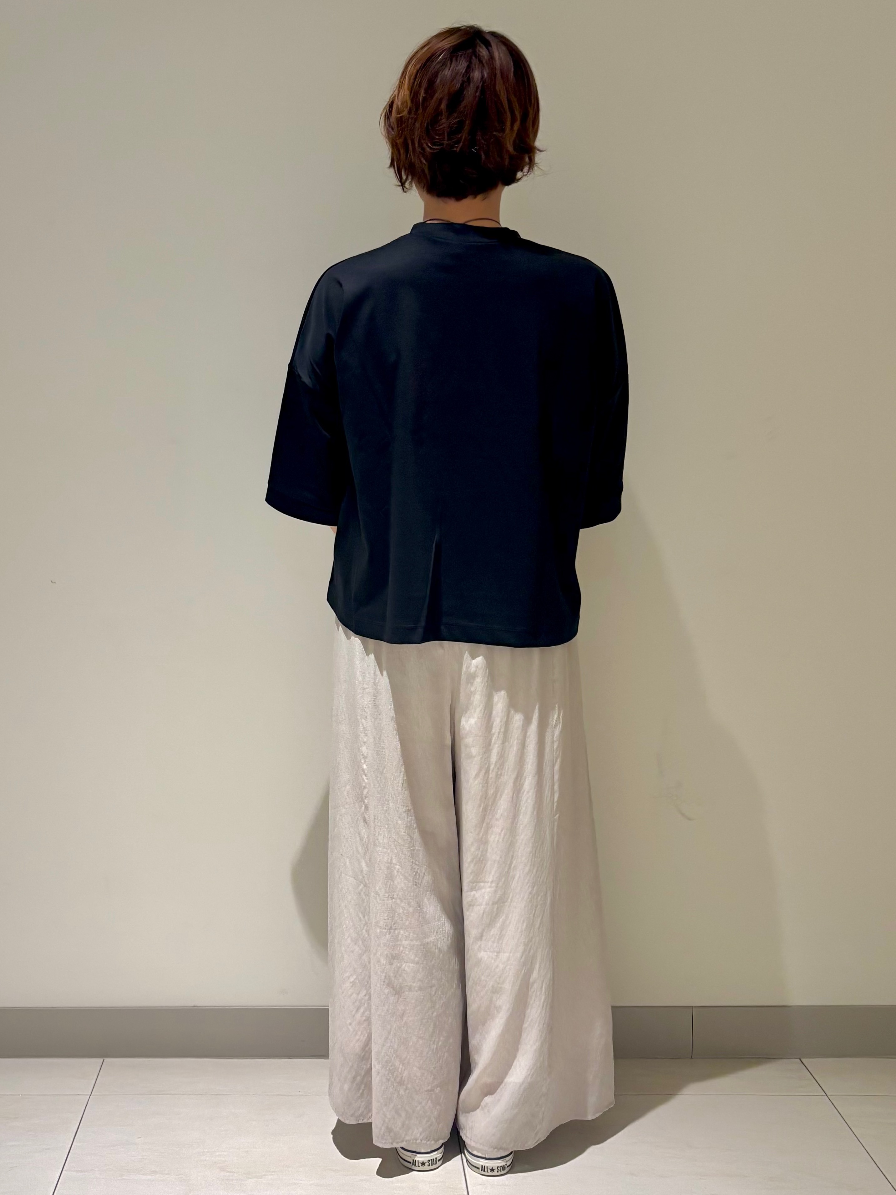 Haruさんの「Dessin｜【体型カバー】美光沢カットソーボクシーシルエット」を使ったコーディネート