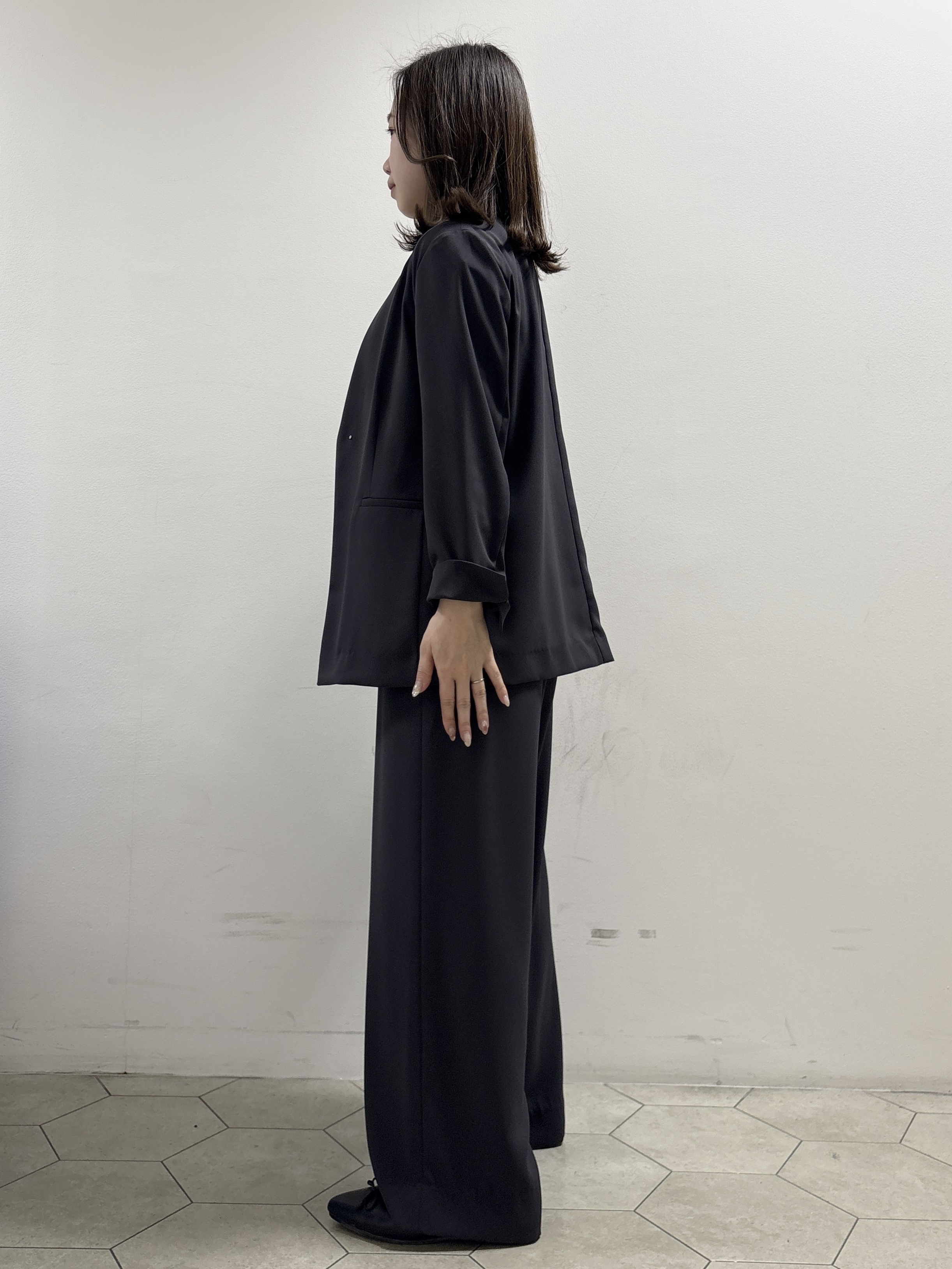 kahoさんの「INDIVI｜【接触冷感／透湿／着る日傘】ノーカラージャケット」を使ったコーディネート