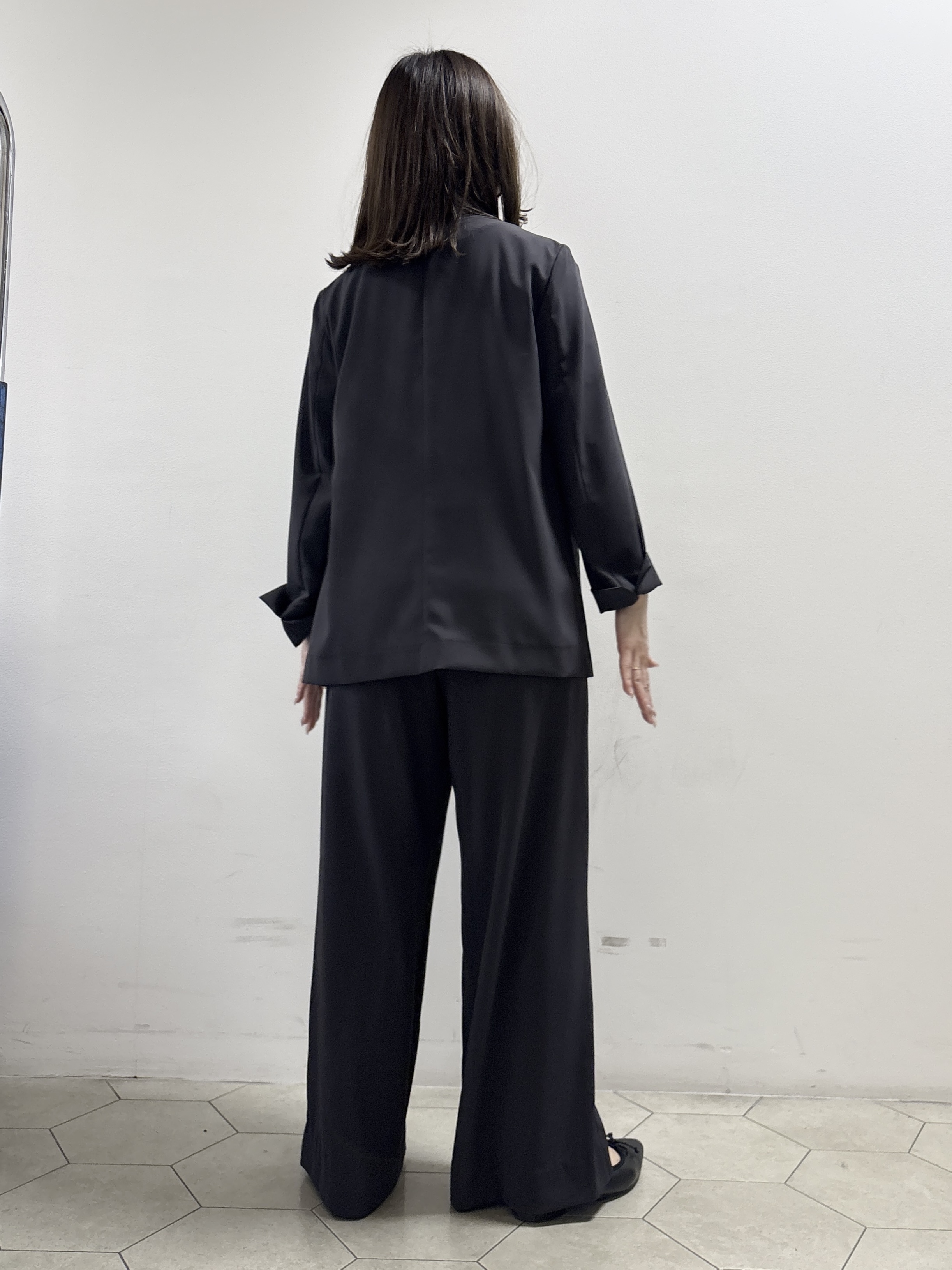 kahoさんの「INDIVI｜【接触冷感／透湿／着る日傘】ノーカラージャケット」を使ったコーディネート