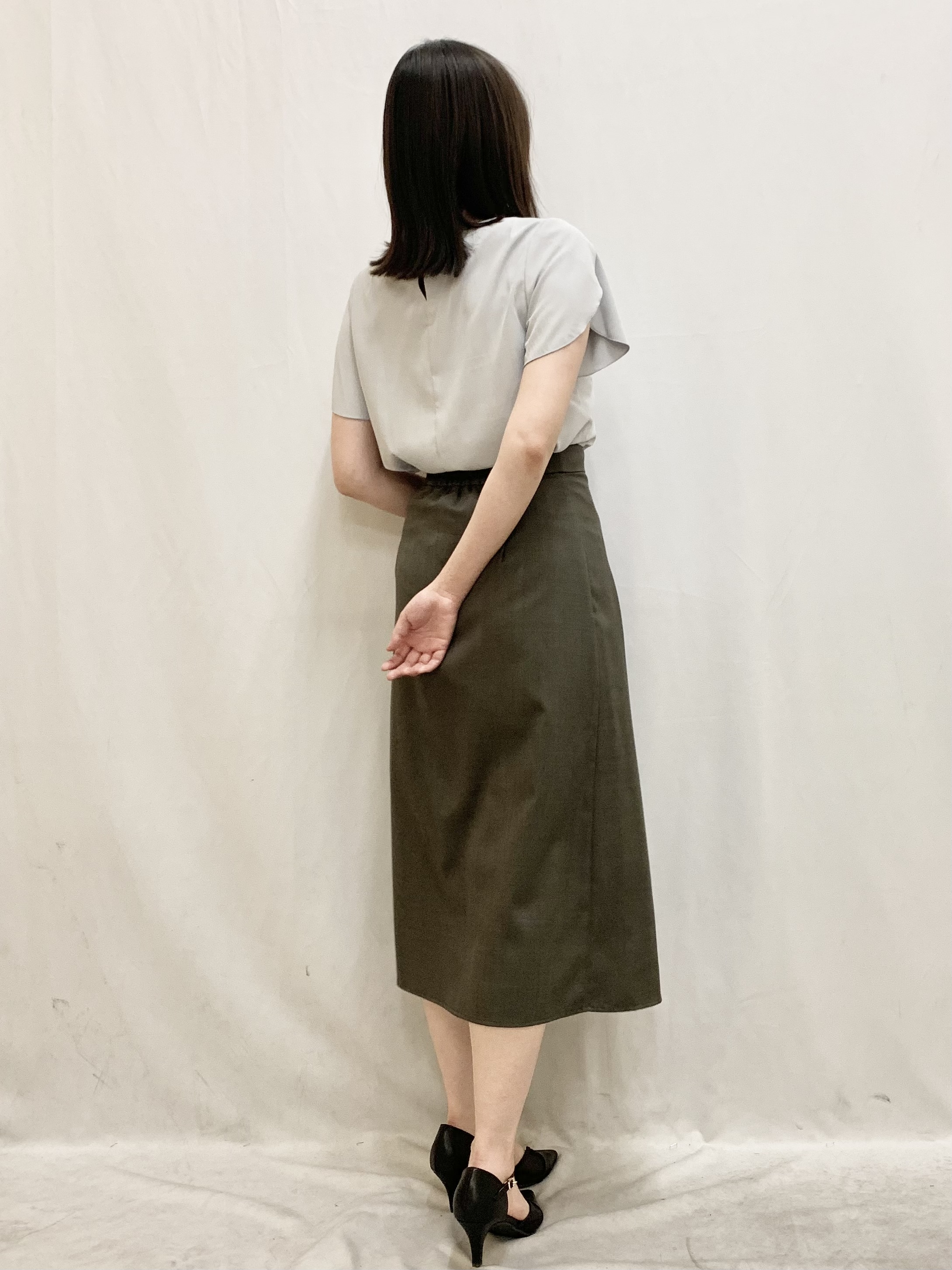 kasumiさんの「index｜【UV／吸水速乾】フリルフレアスリーブブラウス《汗ジミ防止／透け防止／洗濯機OK》」を使ったコーディネート