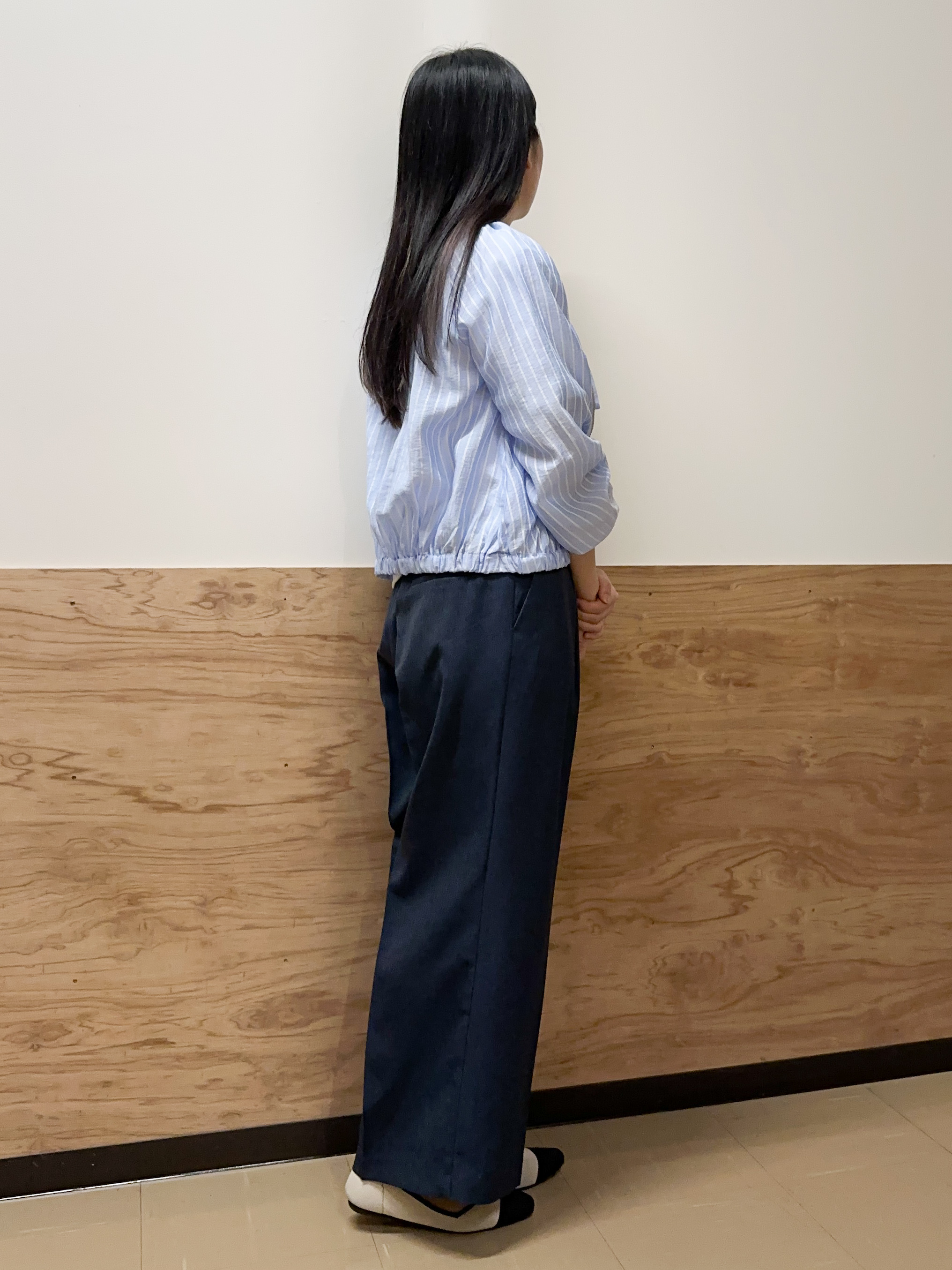 すーさんの「grove｜気温調整にも◎ブラウス感覚で羽織れるシアーブルゾン」を使ったコーディネート