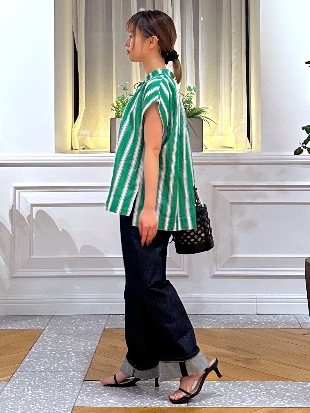 なべこさんの「DRESSTERIOR｜【otonaMUSE5月号掲載】センタープレス ワイドストレートデニム」を使ったコーディネート