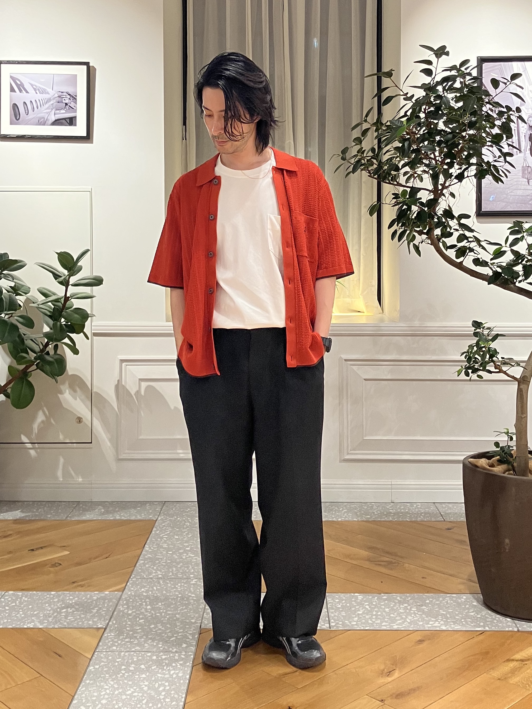 junyaさんの「DRESSTERIOR｜【Safari5月号掲載】ウォッシャブル キューバニットシャツ」を使ったコーディネート