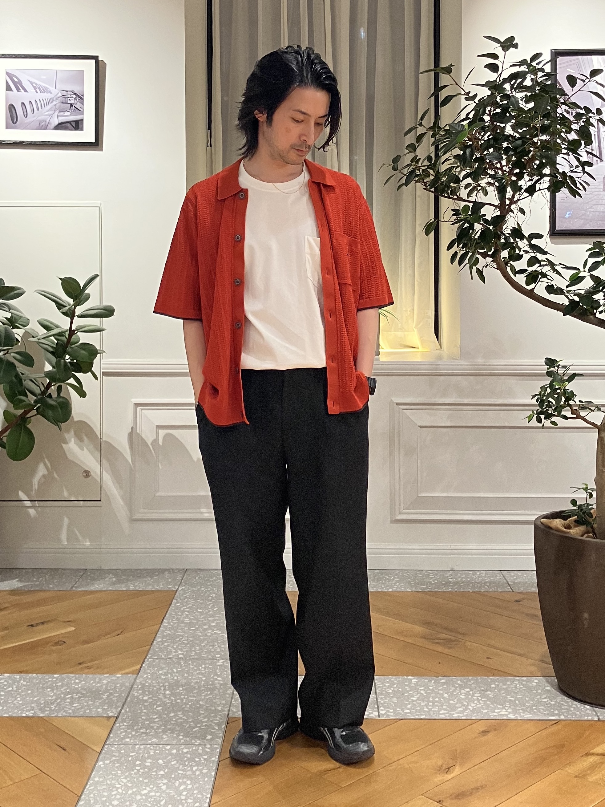 junyaさんの「DRESSTERIOR｜【Safari5月号掲載】ウォッシャブル キューバニットシャツ」を使ったコーディネート