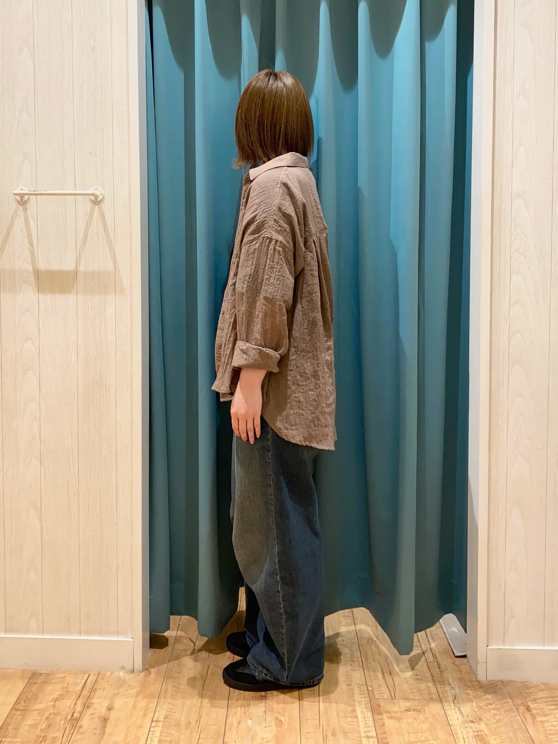 yuuさんの「SHOO･LA･RUE｜【綿100％/S-LL/プチプラ】選べる3柄 プリントアソートTシャツ」を使ったコーディネート