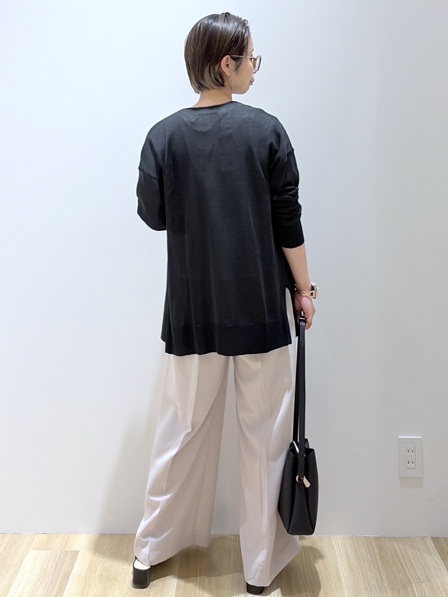 えりさんの「OPAQUE.CLIP｜【接触冷感】ニットカーディガン《洗濯機OK／抗ピリング》」を使ったコーディネート
