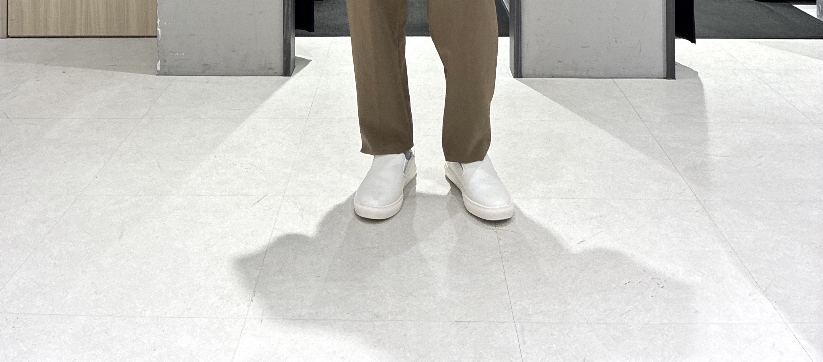 わいずみさんの「TAKEO KIKUCHI｜【接触冷感】アイスクリアコットン ワンポイント ポロシャツ」を使ったコーディネート