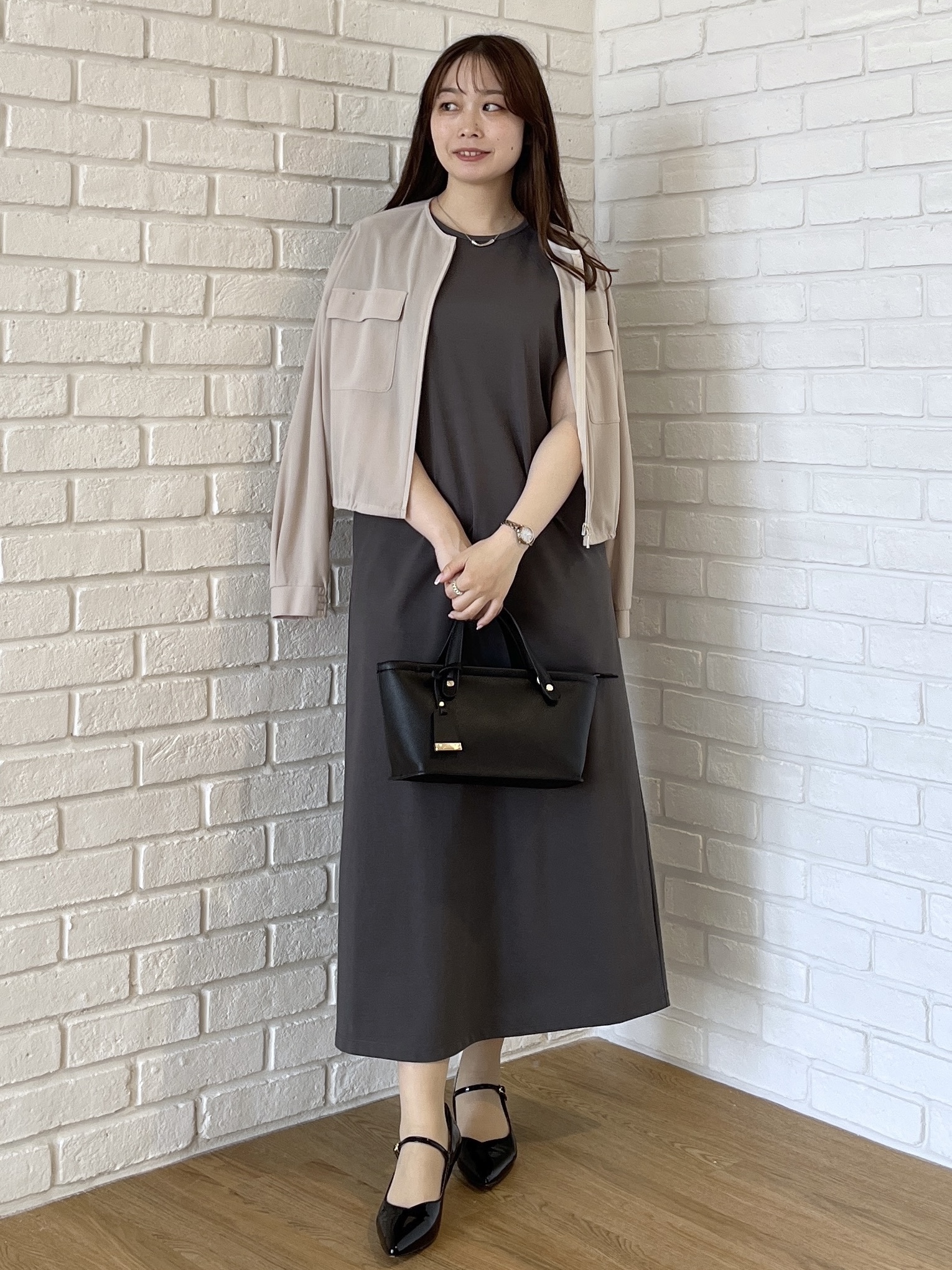 Saekoさんの「UNTITLED｜【接触冷感/UVカット/遮熱/抗菌防臭】ライトプレーティングワンピース」を使ったコーディネート