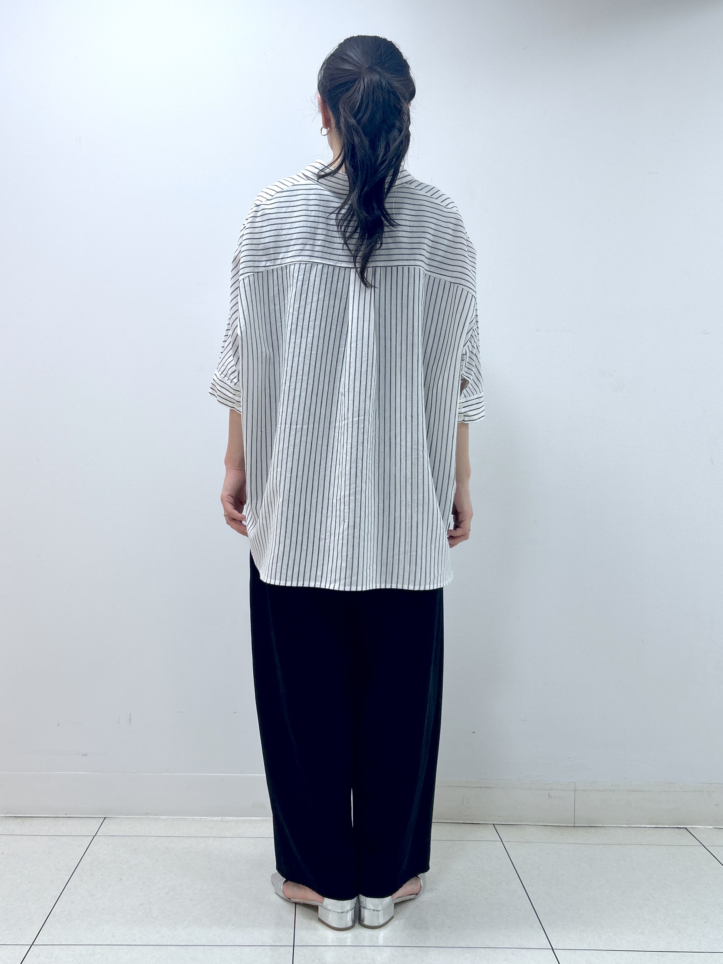 Kaiさんの「Dessin｜【セットアップ可/洗える】リネンブレンドドルマンシャツ」を使ったコーディネート
