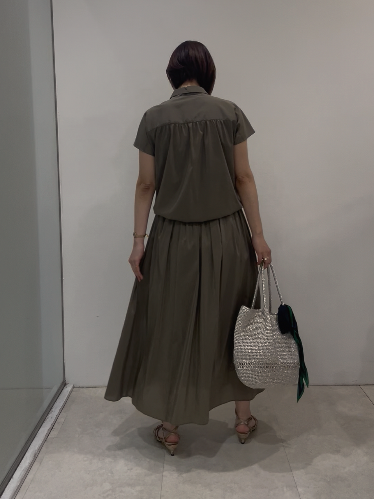 まどかさんの「UNTITLED｜【セットアップ可/軽量/清涼感】ローンギャザーブラウス」を使ったコーディネート