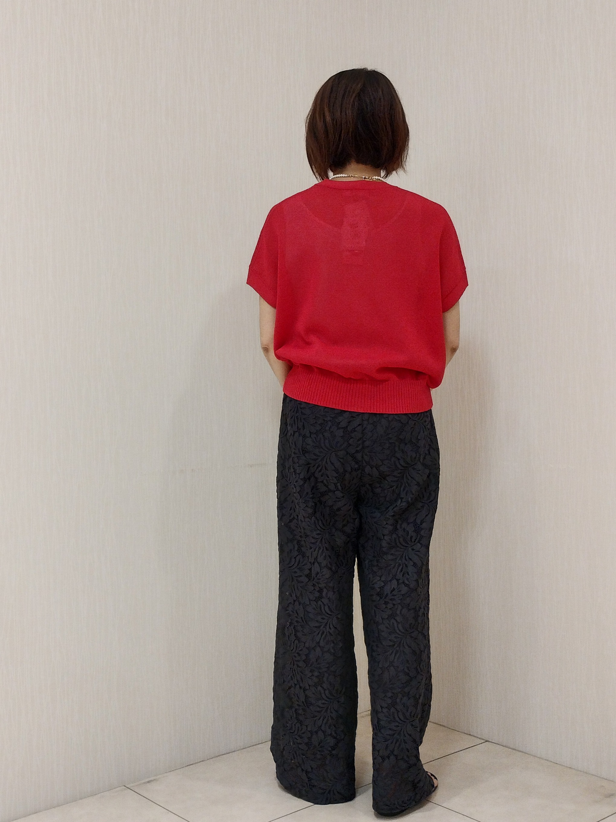 u&minus;macoさんの「UNTITLED｜【洗える/清涼感】ドライタッチスリーブレスカーディガン」を使ったコーディネート