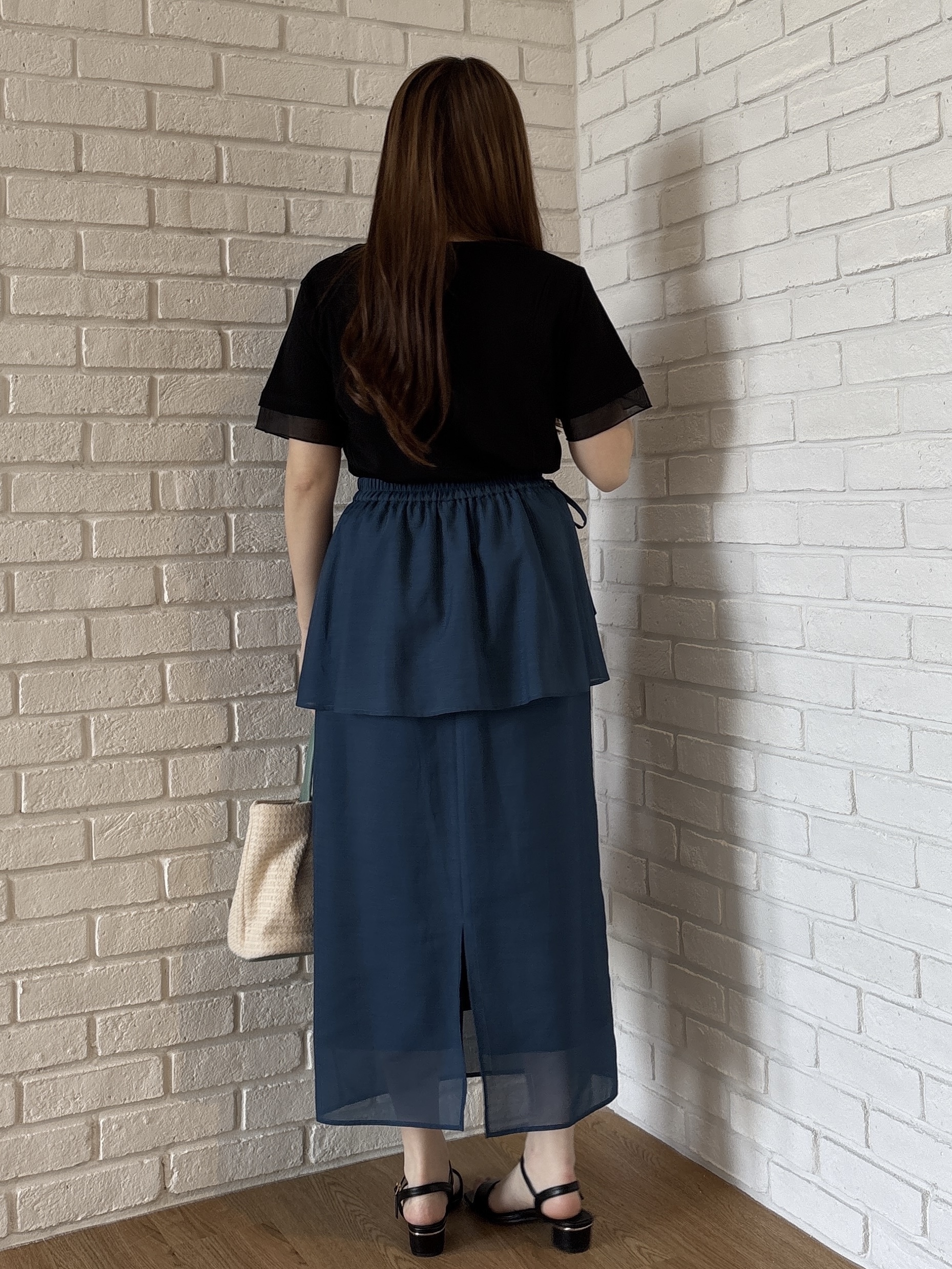 sayaさんの「grove｜【二の腕カバー/UVカット】袖口シアースクエアネックTシャツ」を使ったコーディネート