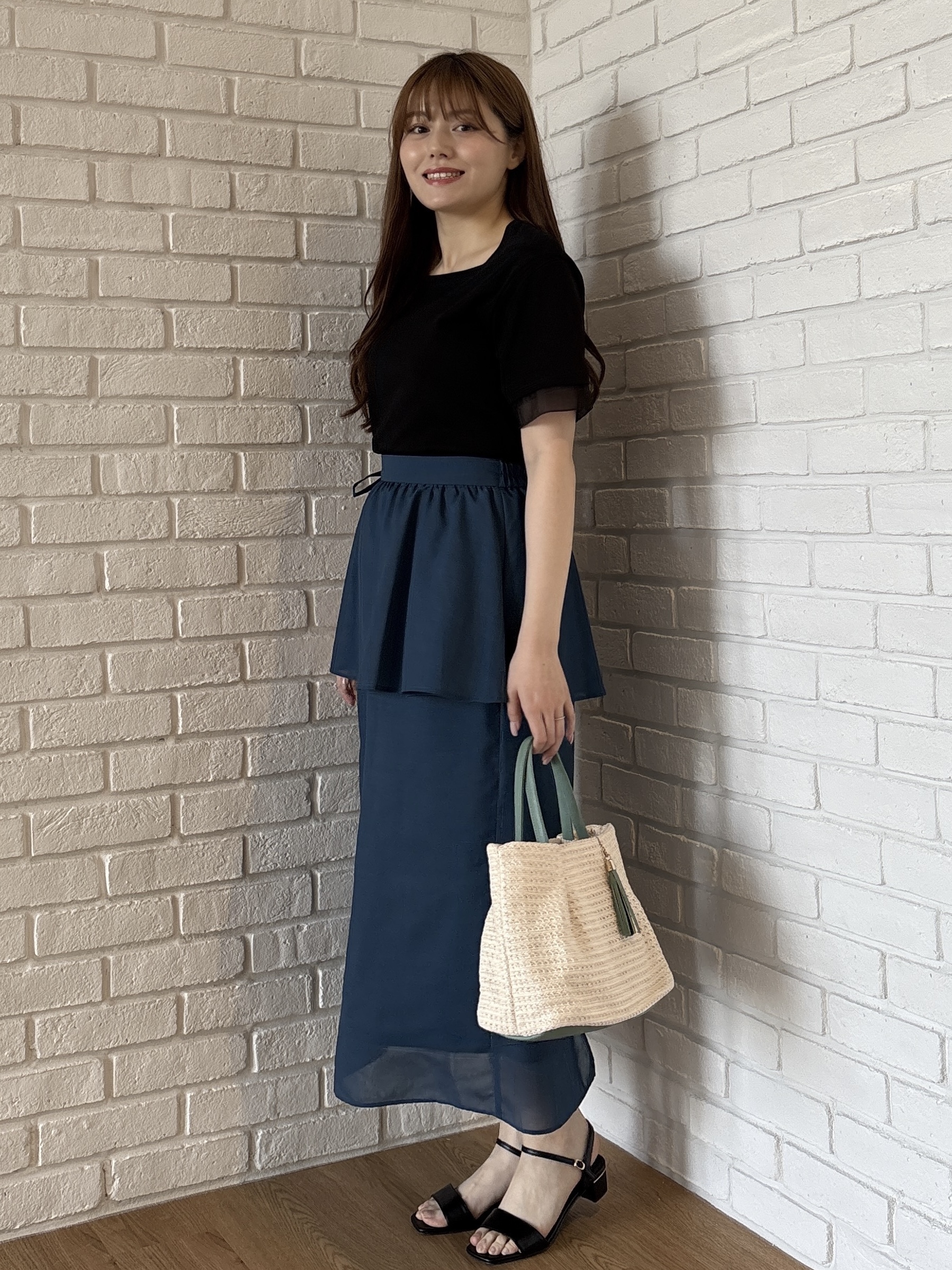 sayaさんの「grove｜【二の腕カバー/UVカット】袖口シアースクエアネックTシャツ」を使ったコーディネート
