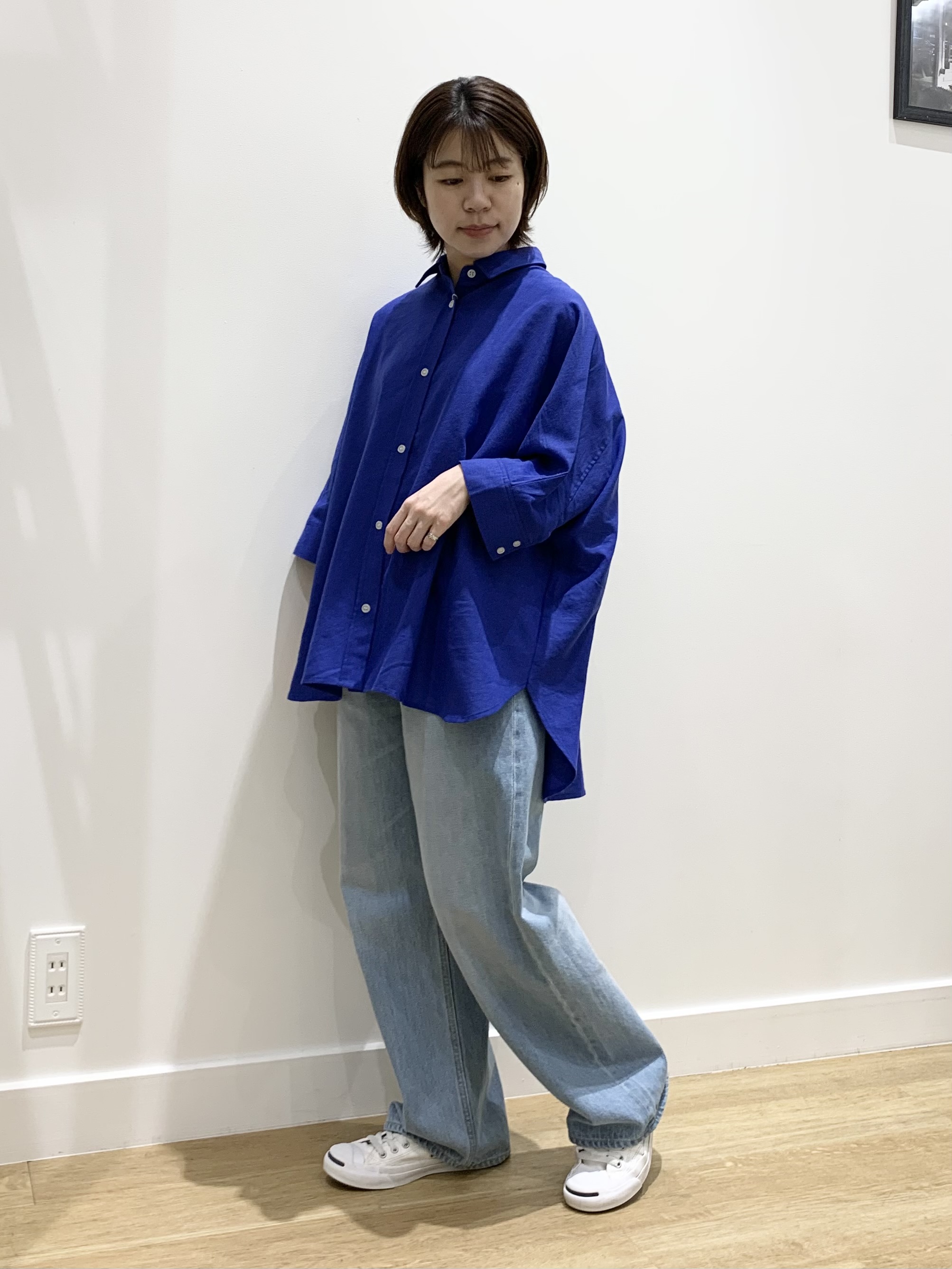 IMARIさんの「Dessin｜【セットアップ可/洗える】リネンブレンドドルマンシャツ」を使ったコーディネート