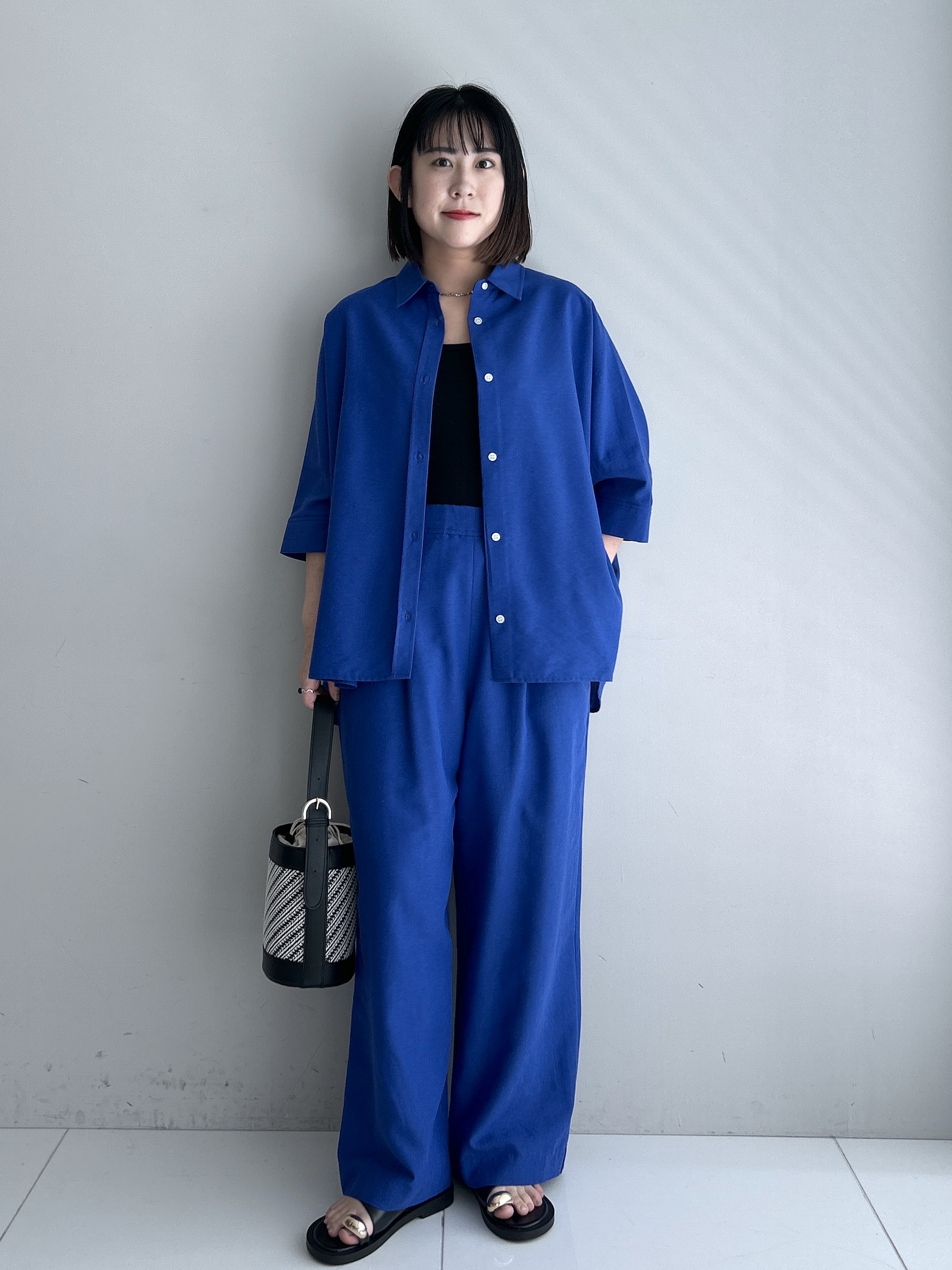 Hirokaさんの「Dessin｜【セットアップ可/洗える】リネンブレンドドルマンシャツ」を使ったコーディネート