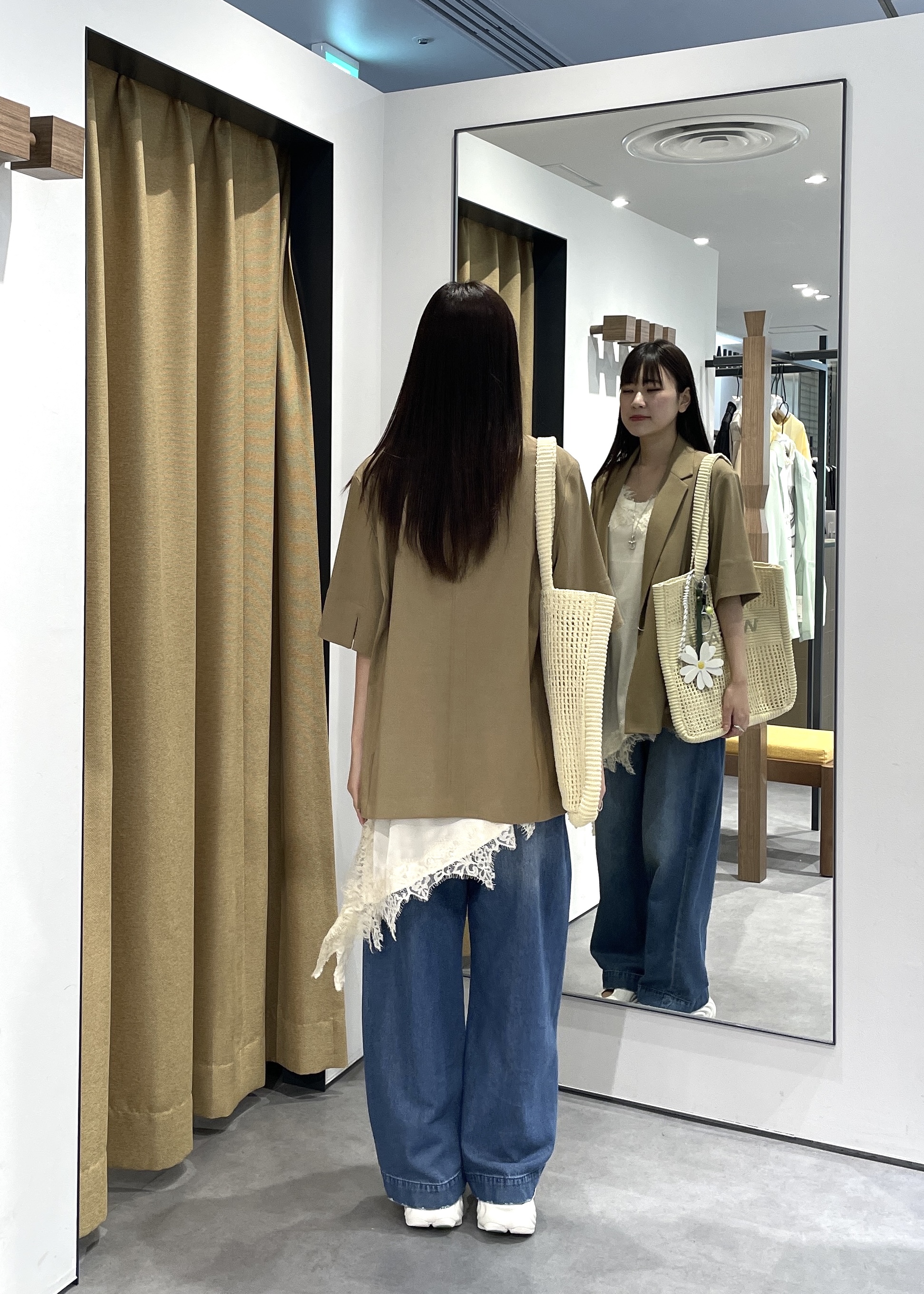 Renoさんの「INDIVI｜Comfy SET UP｜ハーフスリーブジャケット【セットアップ対応／通勤／接触冷感／UVカット】」を使ったコーディネート
