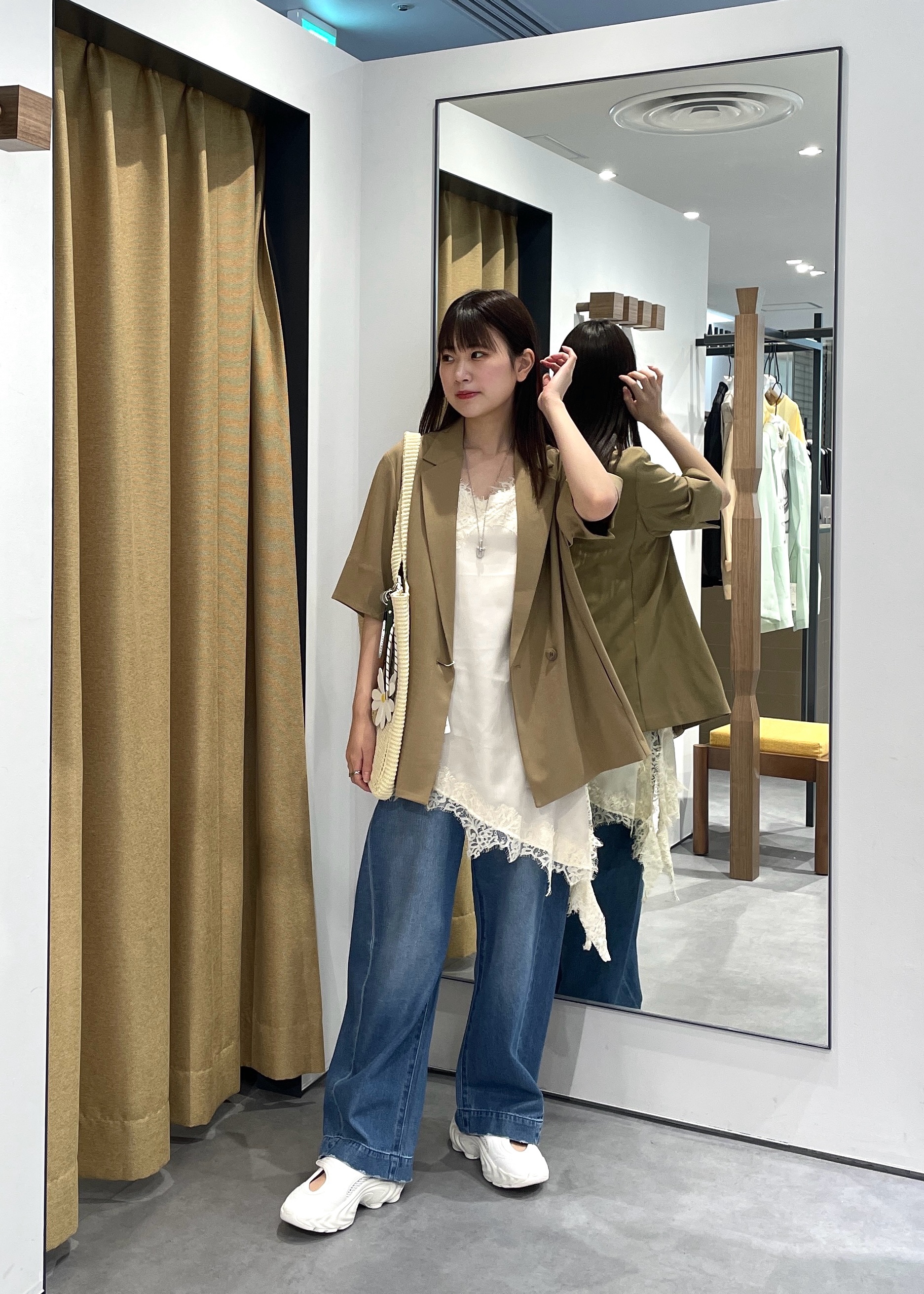 Renoさんの「INDIVI｜Comfy SET UP｜ハーフスリーブジャケット【セットアップ対応／通勤／接触冷感／UVカット】」を使ったコーディネート