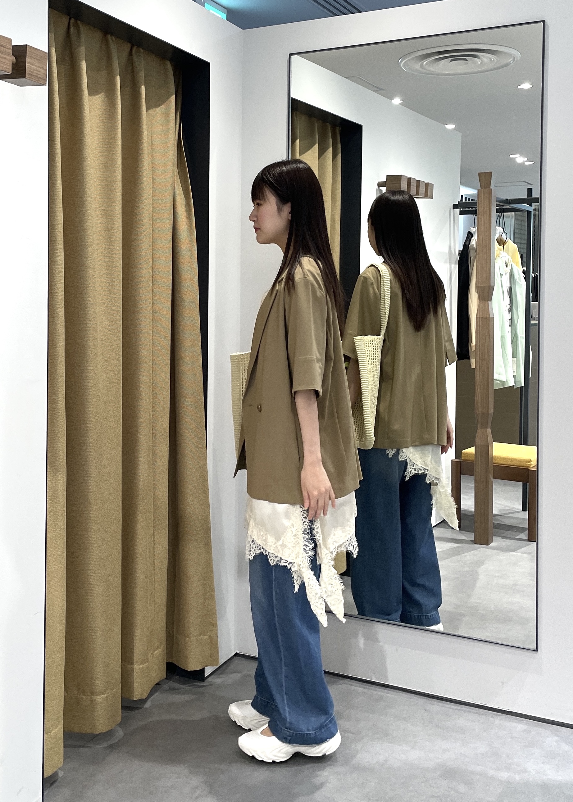 Renoさんの「INDIVI｜Comfy SET UP｜ハーフスリーブジャケット【セットアップ対応／通勤／接触冷感／UVカット】」を使ったコーディネート