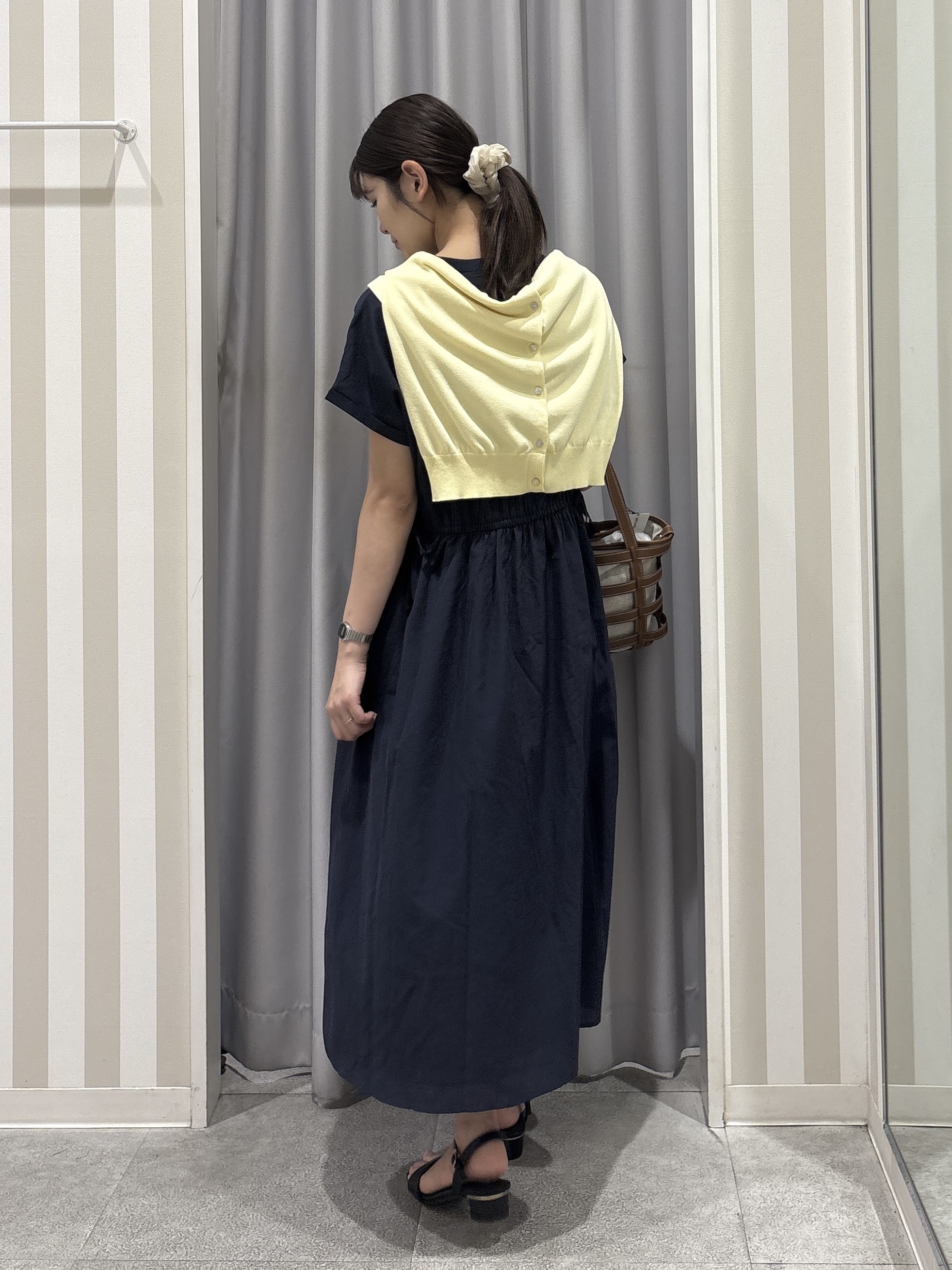 Rikaさんの「SHOO･LA･RUE｜【S-LL/UV/吸水速乾/洗濯機可】通気性〇 ギャザーリボンワンピース」を使ったコーディネート