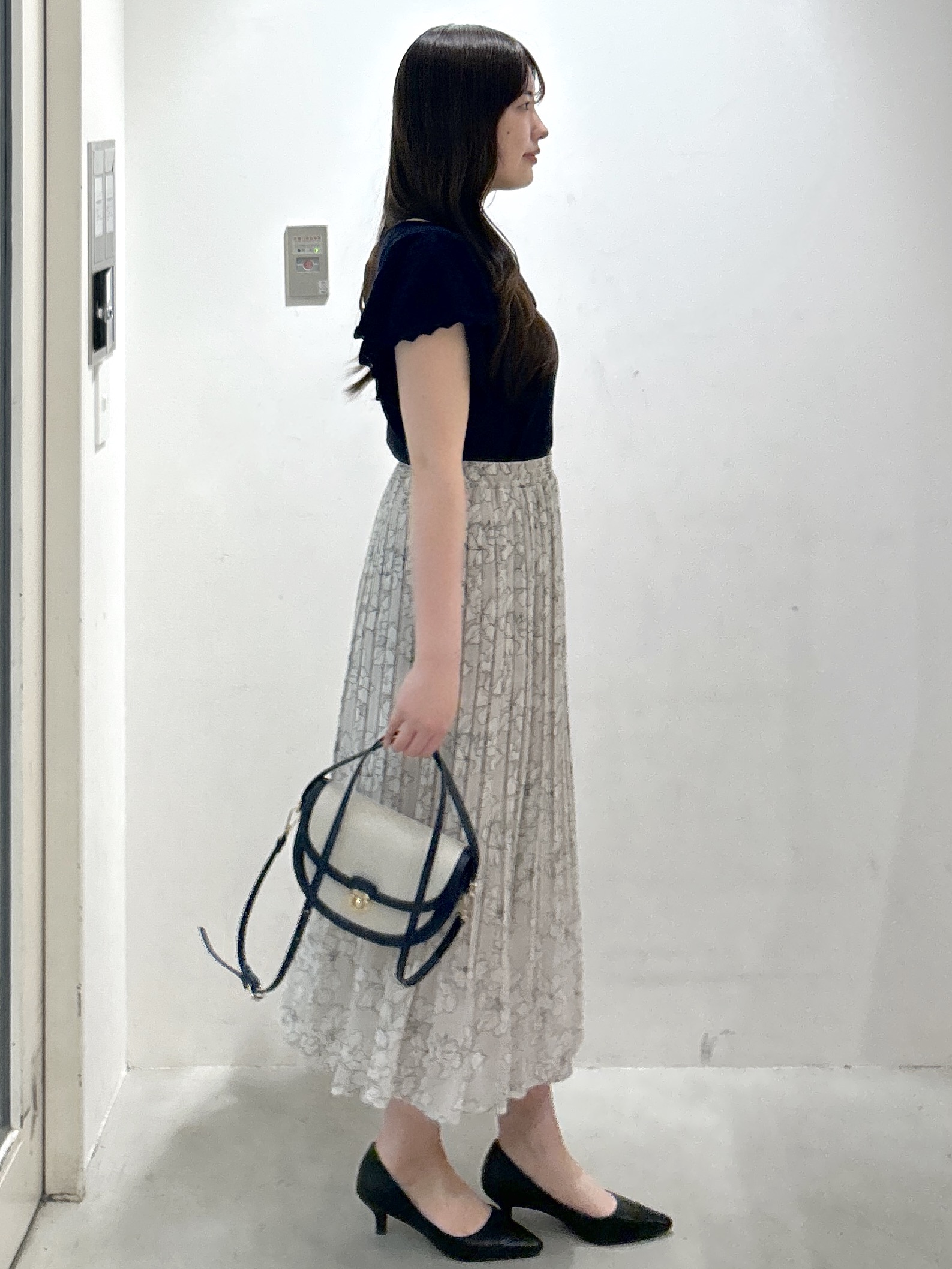 sayaさんの「OPAQUE.CLIP｜【UV】柄編みフレアスリーブニット《洗濯機OK》」を使ったコーディネート
