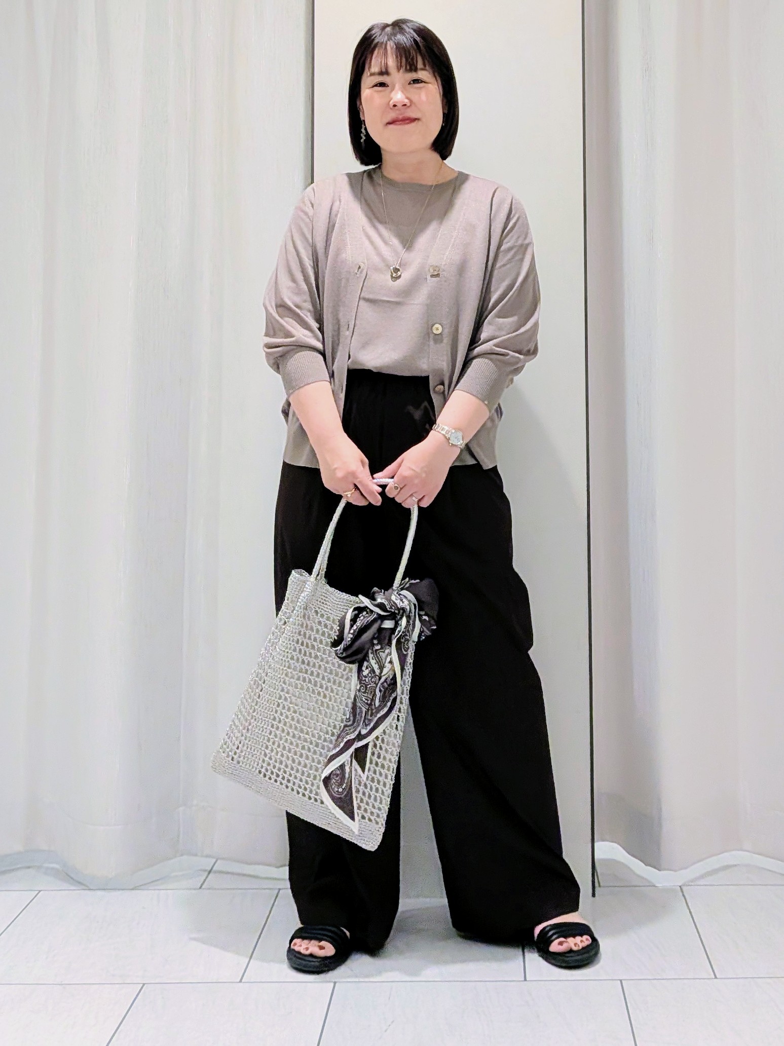 Onumaさんの「UNTITLED｜【アンサンブル可/シアー】リネンエステルカーディガン」を使ったコーディネート