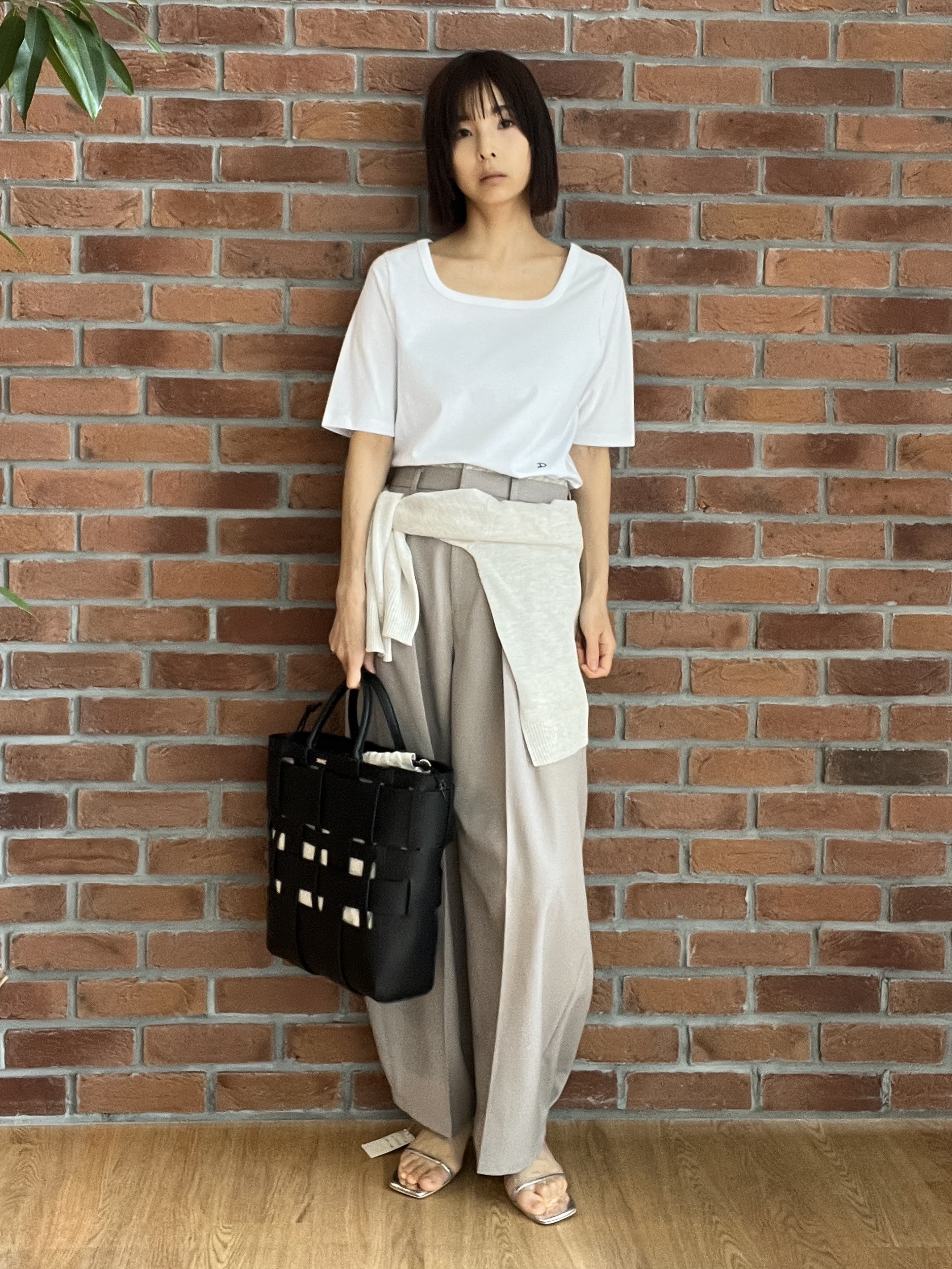 misaさんの「DRESSTERIOR｜【接触冷感/ウォッシャブル/otonaMUSE5月号掲載】カービーカーゴパンツ」を使ったコーディネート