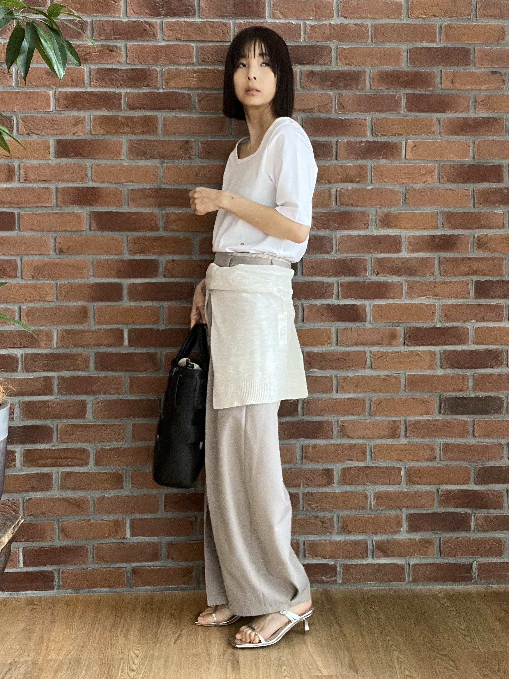 misaさんの「DRESSTERIOR｜【接触冷感/ウォッシャブル/otonaMUSE5月号掲載】カービーカーゴパンツ」を使ったコーディネート