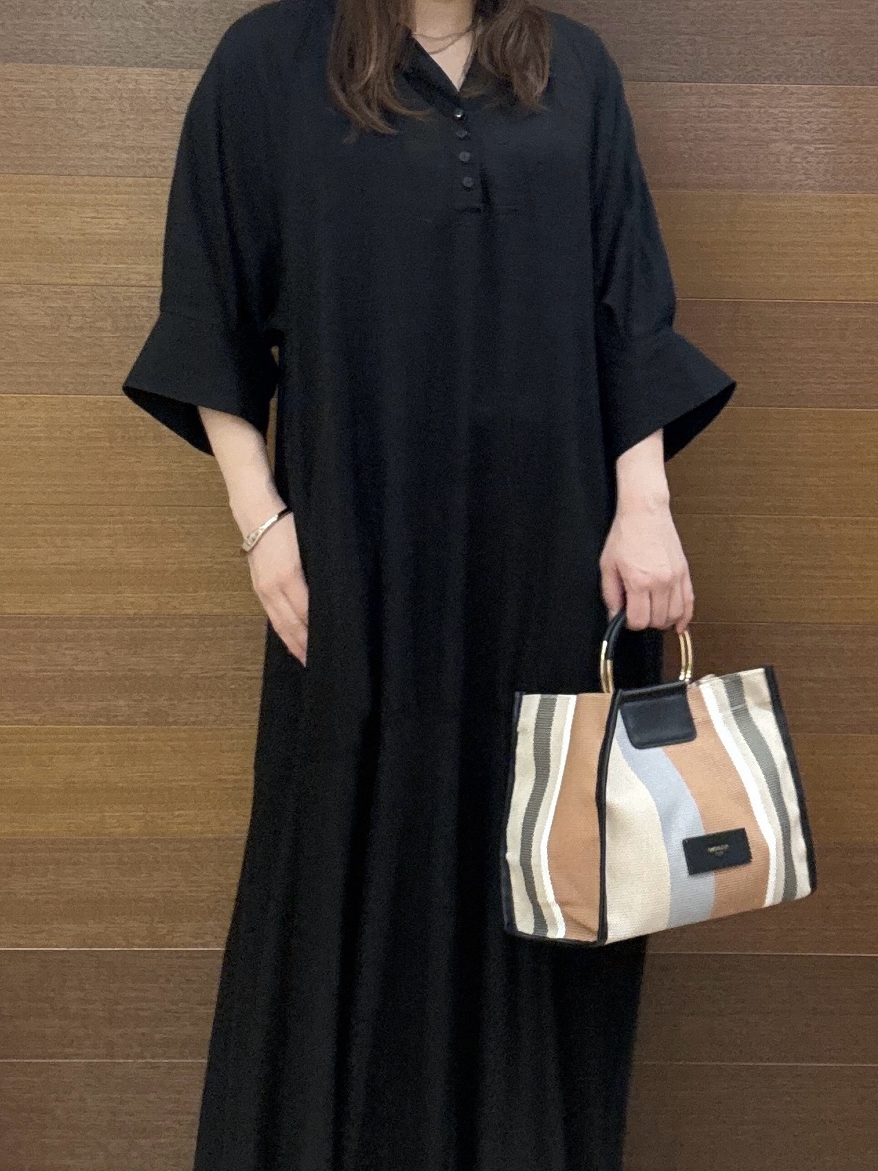 maichiさんの「OPAQUE.CLIP｜キーネックロングワンピース【洗える】」を使ったコーディネート