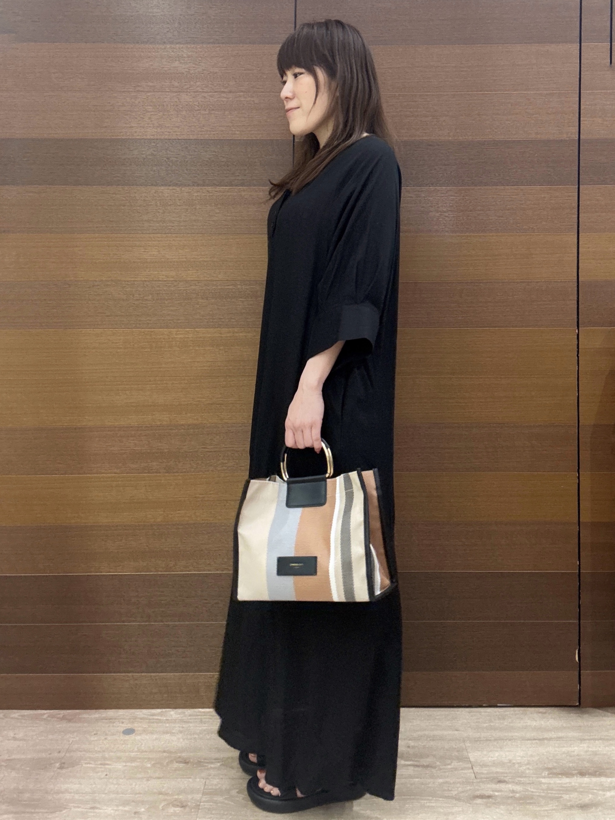 maichiさんの「OPAQUE.CLIP｜キーネックロングワンピース【洗える】」を使ったコーディネート