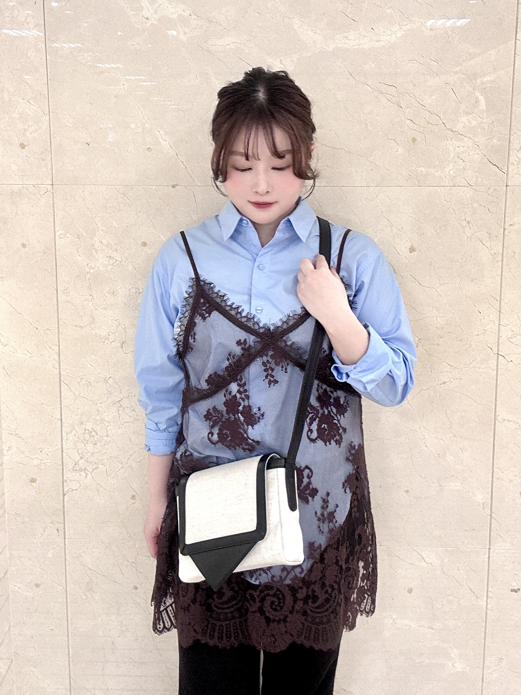 mさんの「HIROKO HAYASHI｜TRIS（トリス）ショルダーバッグS」を使ったコーディネート