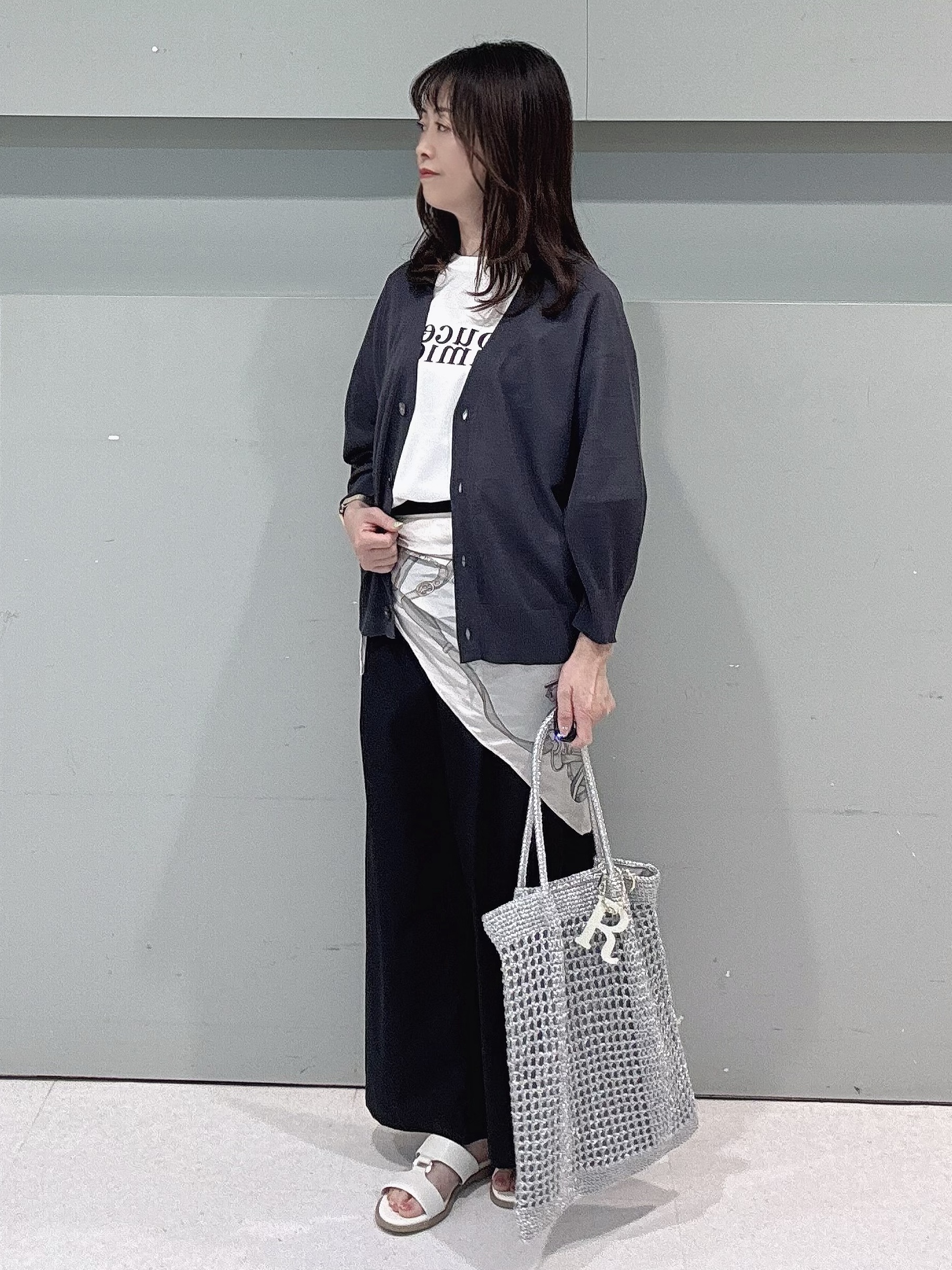 makiさんの「UNTITLED｜【アンサンブル可/シアー】リネンエステルカーディガン」を使ったコーディネート