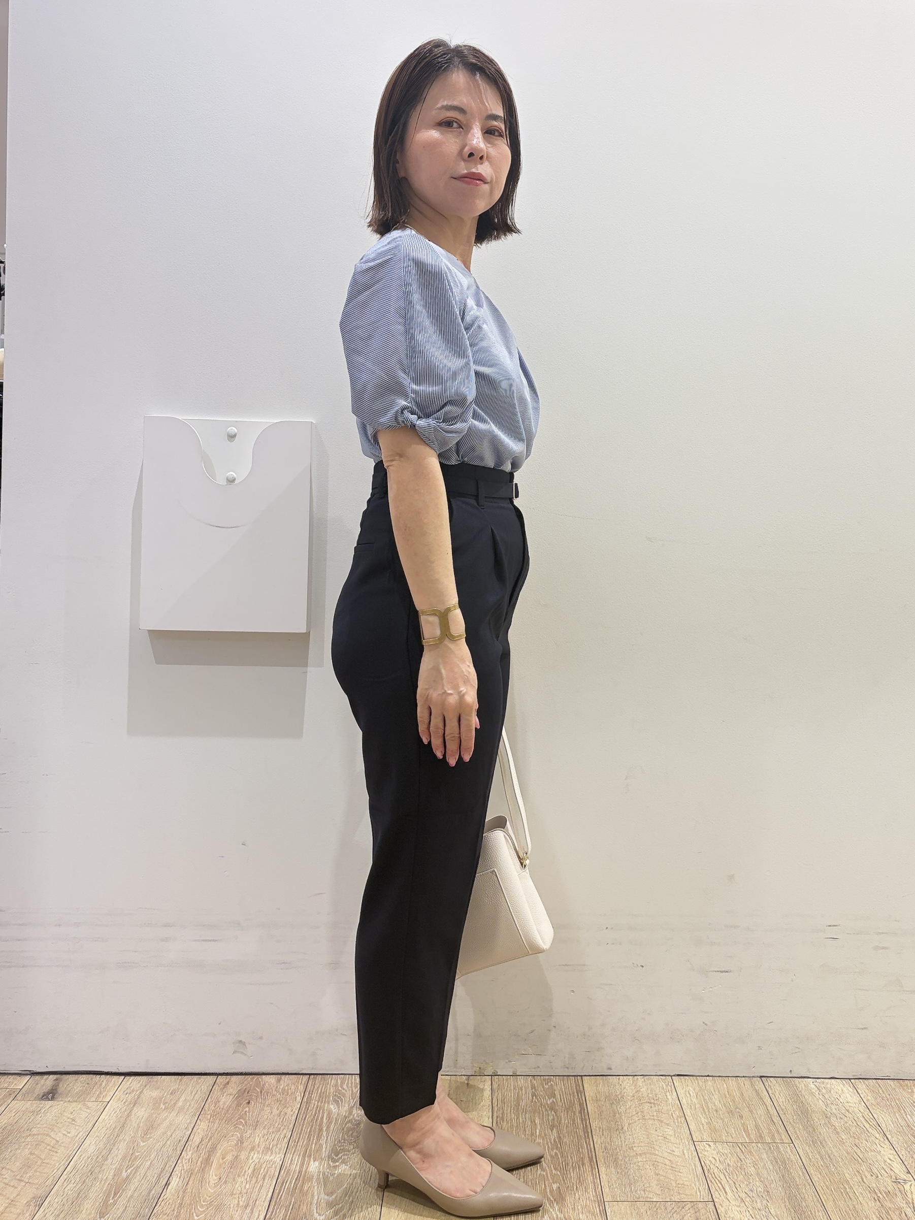 YUKOさんの「index｜【吸水速乾】ストライプ調デザインスリーブトップス《洗濯機OK》」を使ったコーディネート