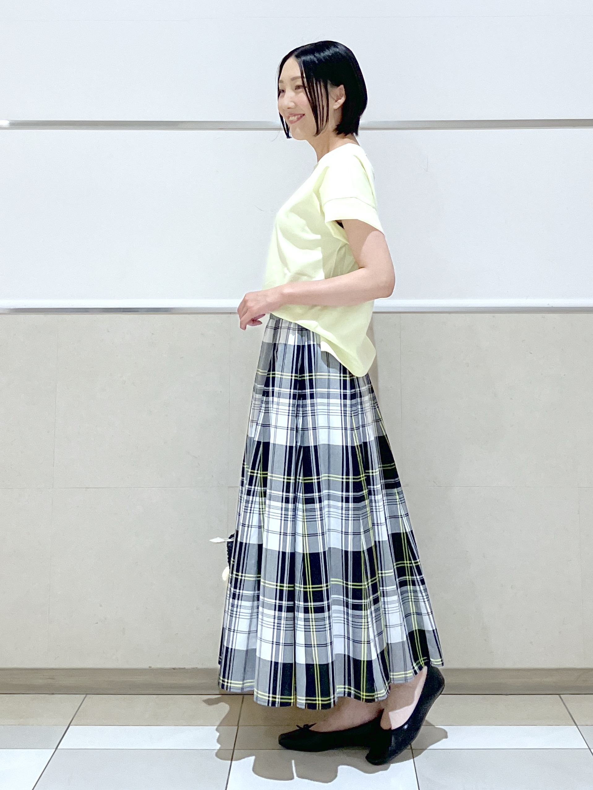 eriko さんの「Dessin｜【UVカット/接触冷感】美光沢カットソー」を使ったコーディネート