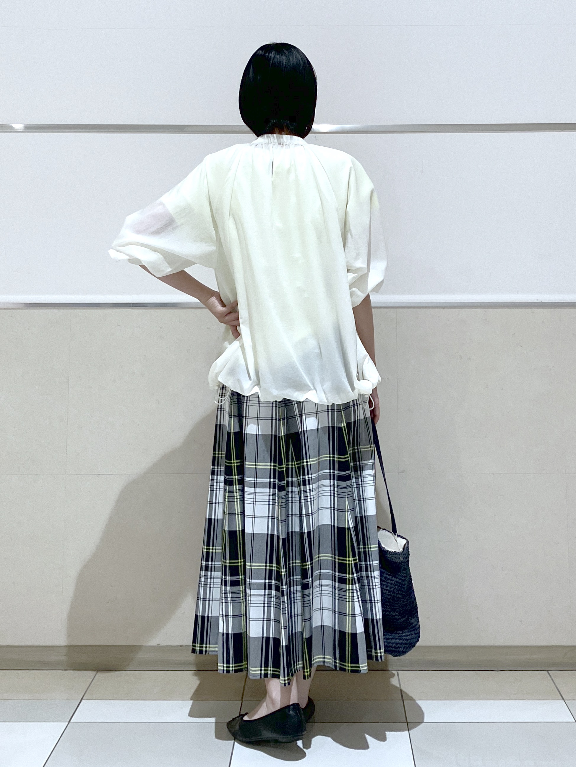 eriko さんの「Dessin｜【UVカット/接触冷感】美光沢カットソー」を使ったコーディネート