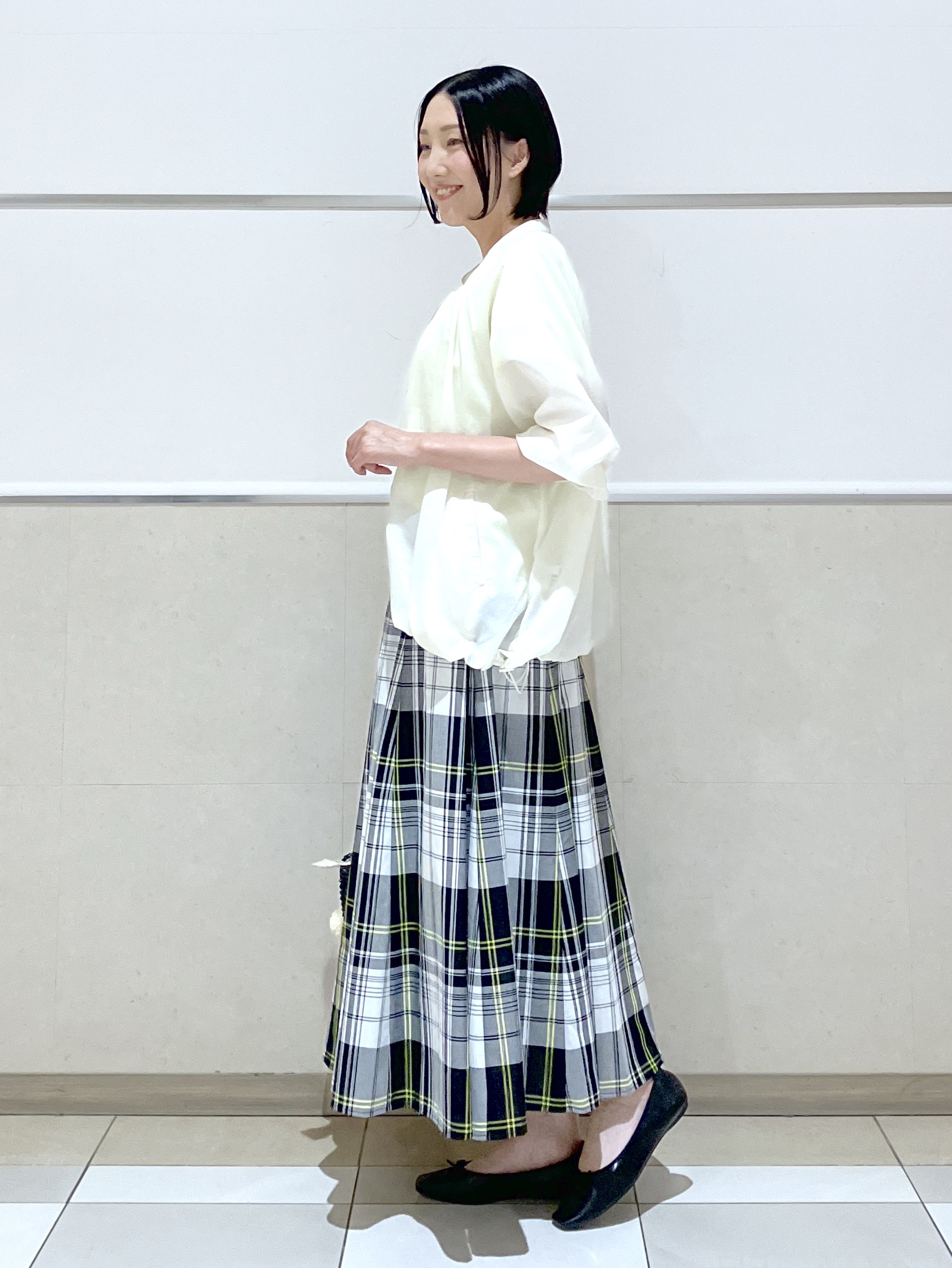 eriko さんの「Dessin｜【UVカット/接触冷感】美光沢カットソー」を使ったコーディネート