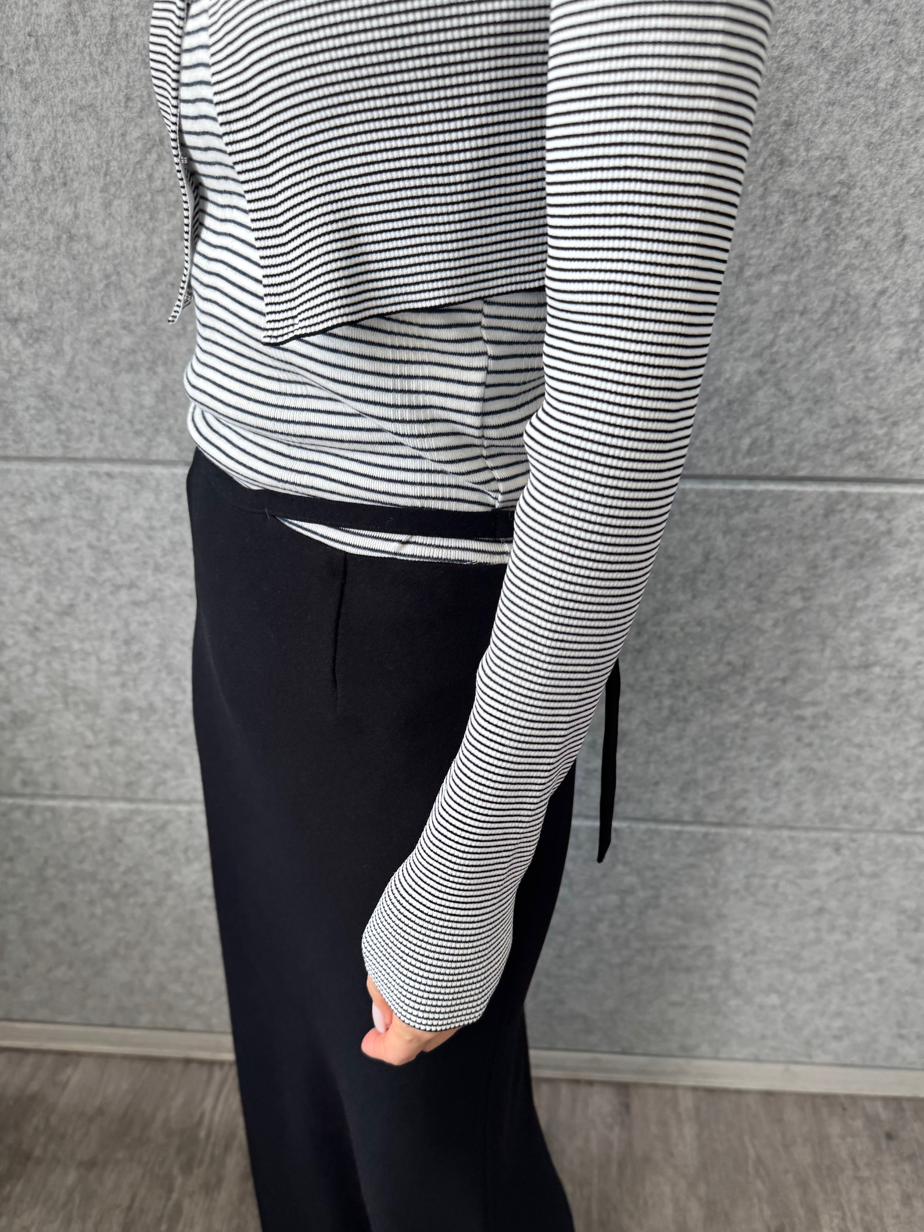 designer yukaさんの「CODE A｜【Re】stretch hook cardigan」を使ったコーディネート