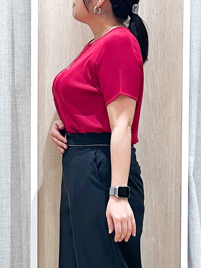 naoさんの「grove｜【シリーズ累計36万枚！名品ニット】やわらかドライタッチ ドルマンニット」を使ったコーディネート