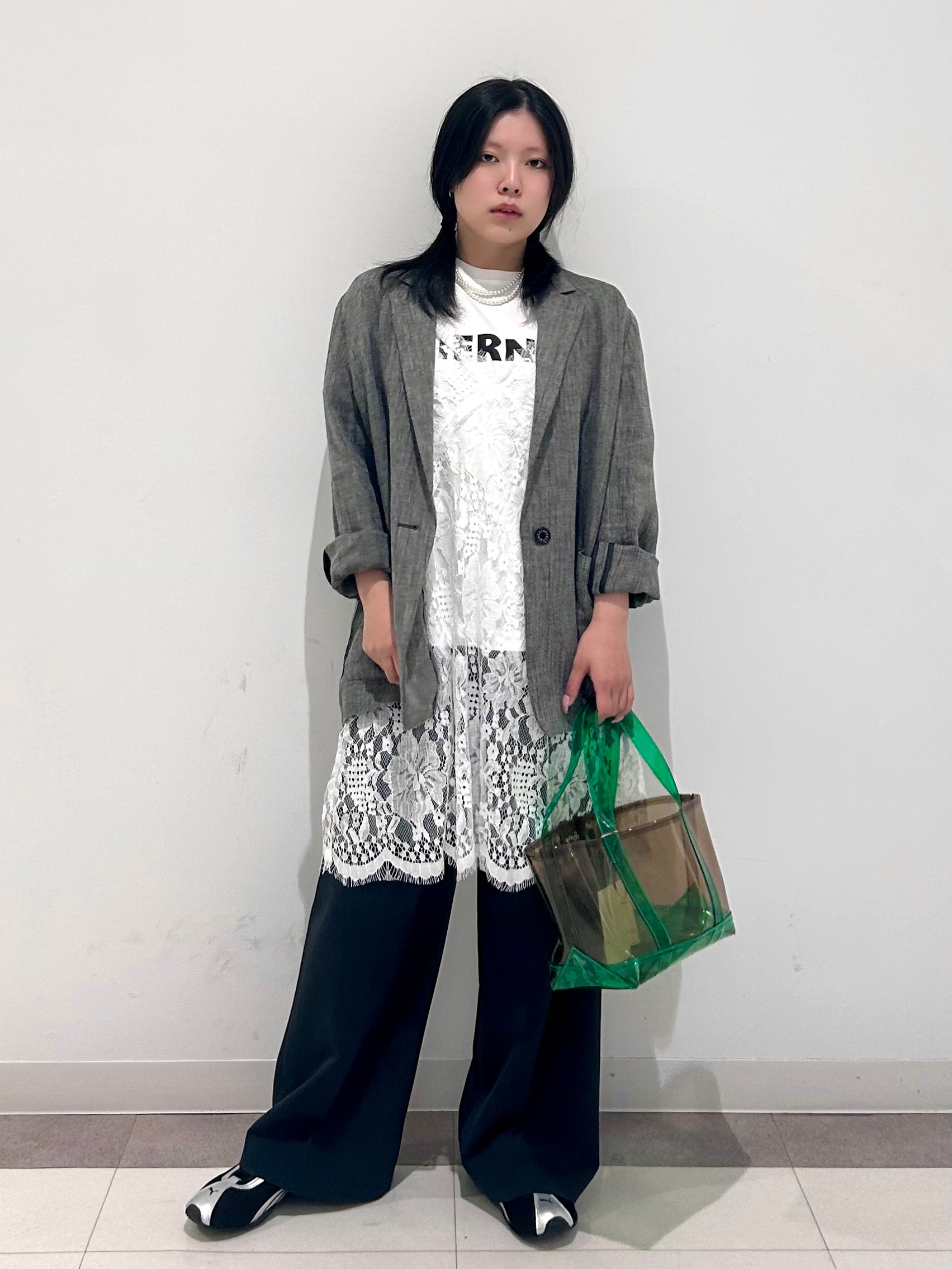 とりみさんの「DRESSTERIOR｜ガラスパール2WAYネックレス」を使ったコーディネート