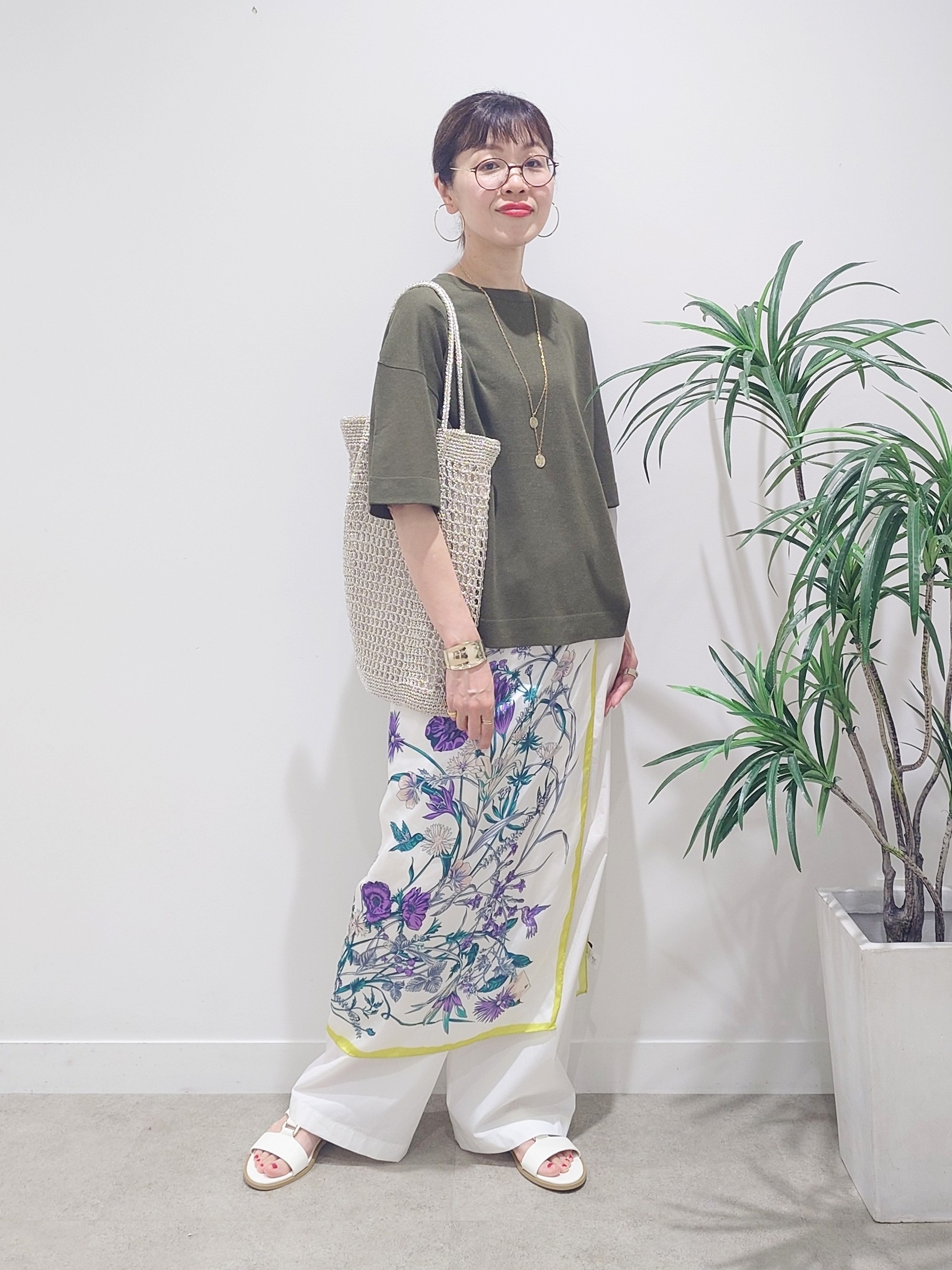 MUTSUKOさんの「UNTITLED｜【アンサンブル可/Tシャツ風/ゆったり】リラックスニットトップス」を使ったコーディネート