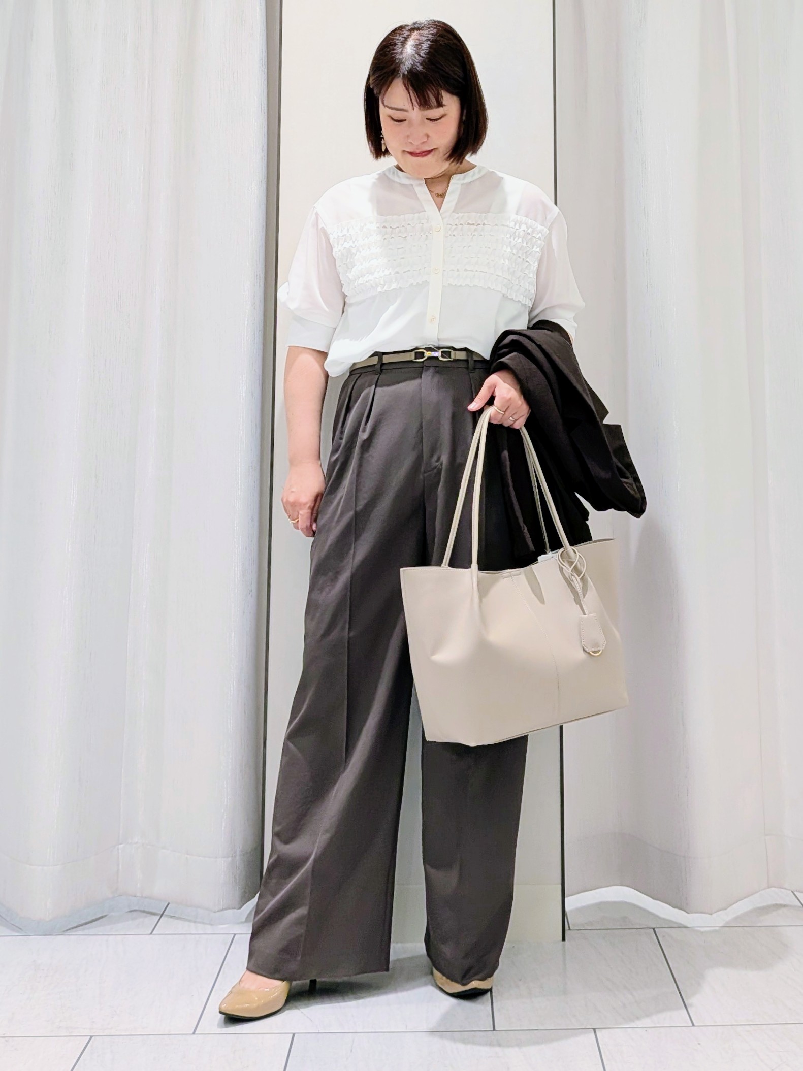 Onumaさんの「UNTITLED｜◆【程よいシアー感/洗える】エアリーバイオジャケット」を使ったコーディネート