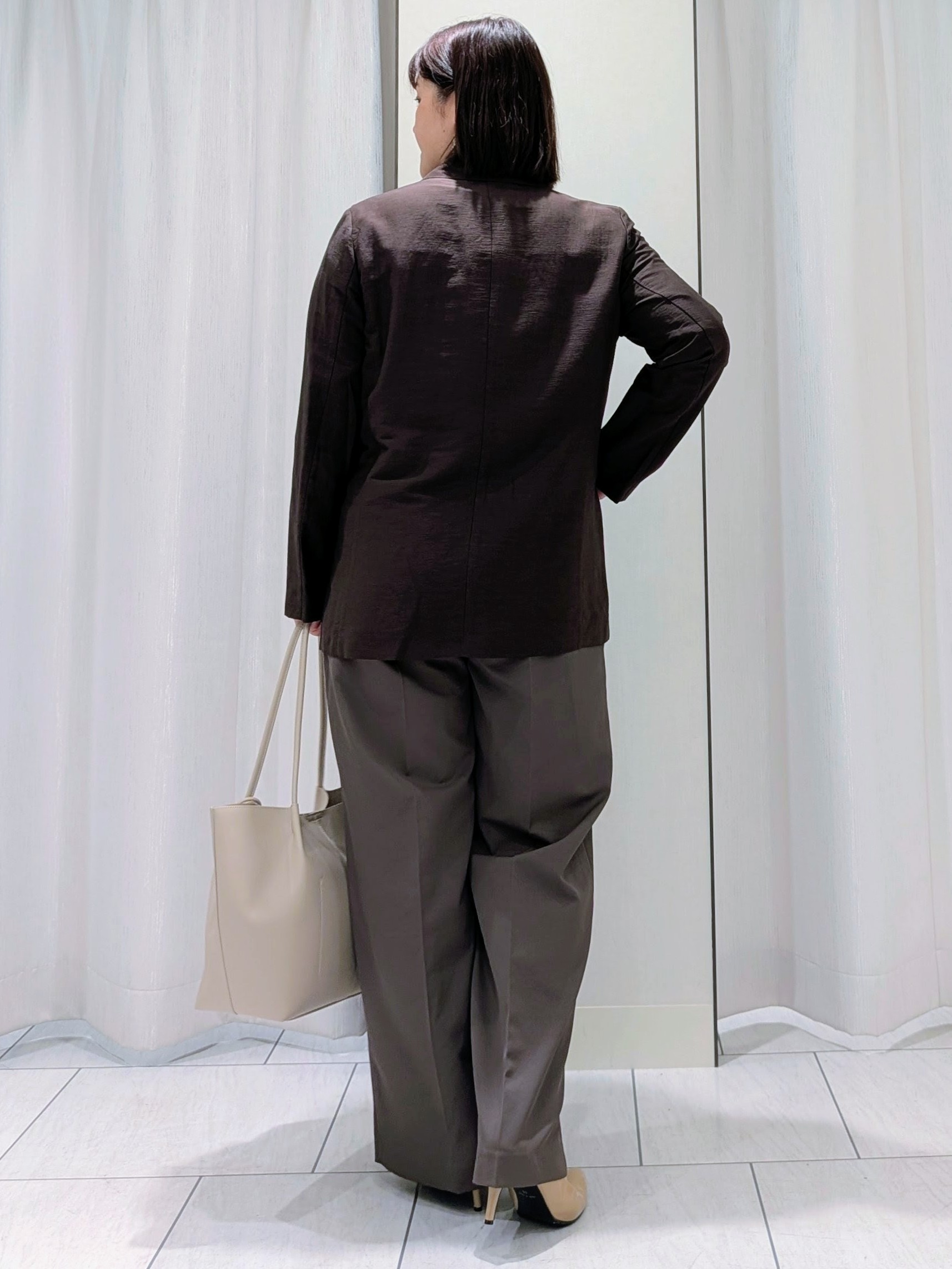 Onumaさんの「UNTITLED｜◆【程よいシアー感/洗える】エアリーバイオジャケット」を使ったコーディネート