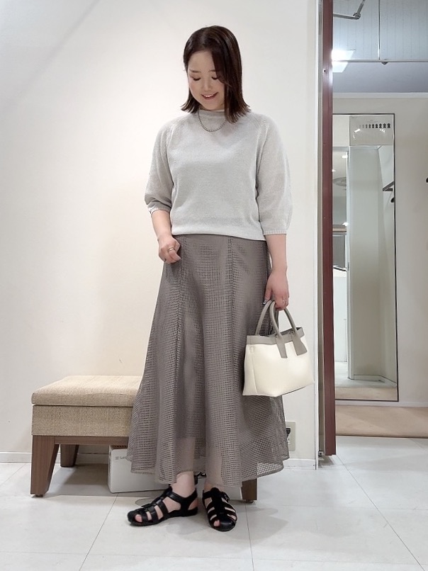 YUIさんの「UNTITLED｜【洗える/ゆったり】クルーネックドライニット」を使ったコーディネート