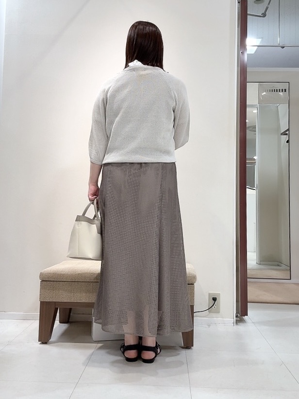 YUIさんの「UNTITLED｜【洗える/ゆったり】クルーネックドライニット」を使ったコーディネート