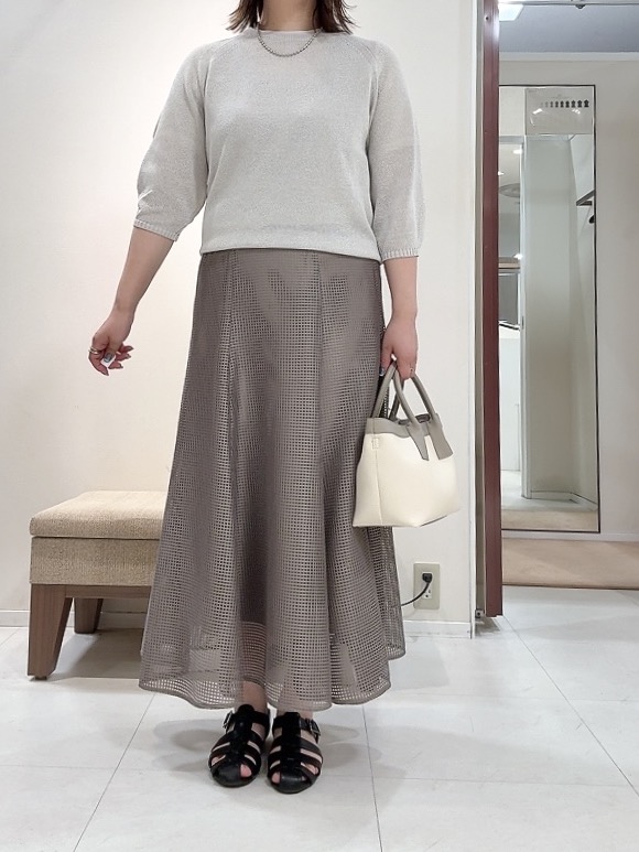 YUIさんの「UNTITLED｜【洗える/ゆったり】クルーネックドライニット」を使ったコーディネート