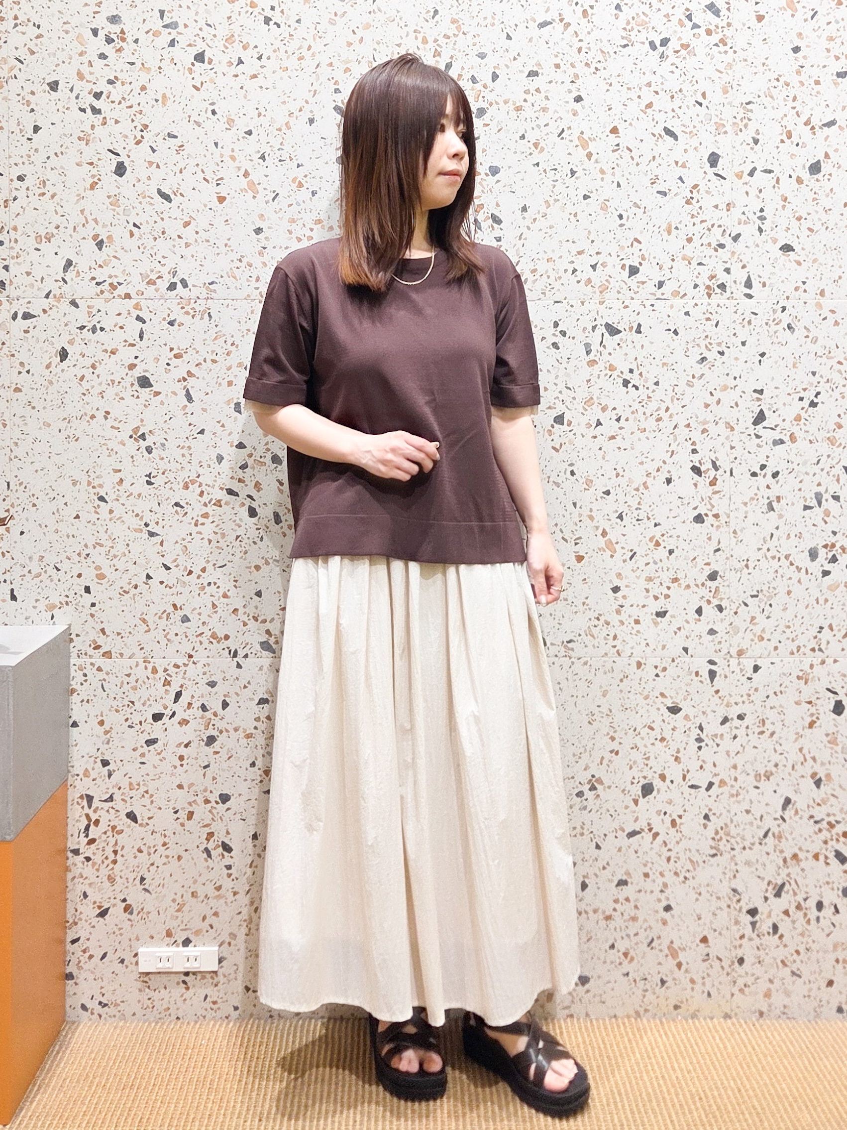 なつみさんの「OPAQUE.CLIP｜【UV／接触冷感／抗ピル】シアー＆レイヤード風さらりニット《洗濯機OK》」を使ったコーディネート