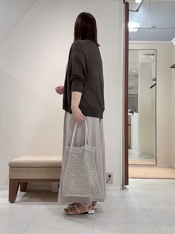 YUIさんの「UNTITLED｜【日除け・冷房対策に】コットンリネンカーディガン」を使ったコーディネート