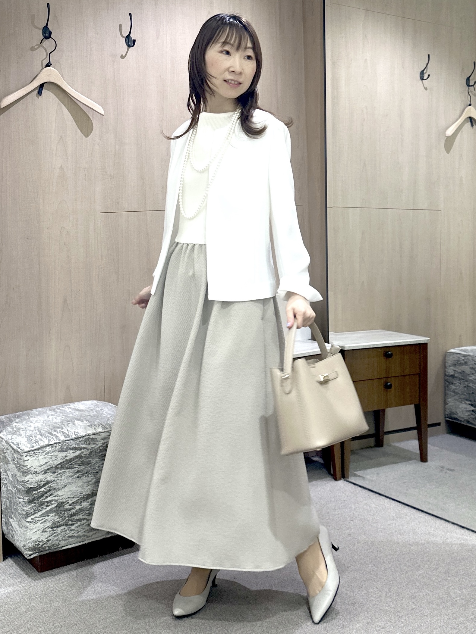 Miwaさんの「UNTITLED｜◆【一枚でサマ見え】ニットドッキングジャガードワンピース」を使ったコーディネート