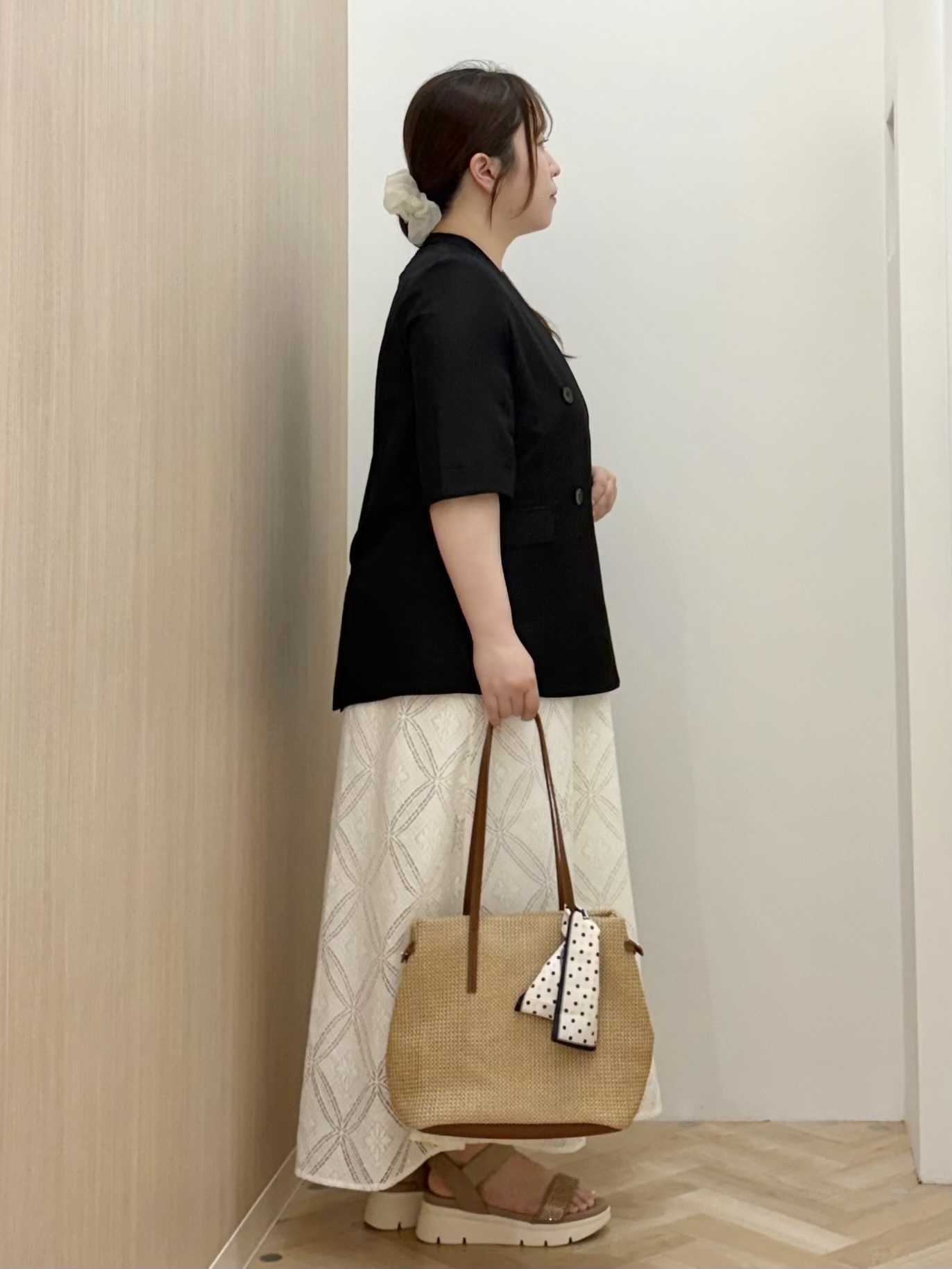 akariさんの「grove｜【洗濯機OK/ひんやり】軽く羽織れるハーフスリーブジャケット」を使ったコーディネート
